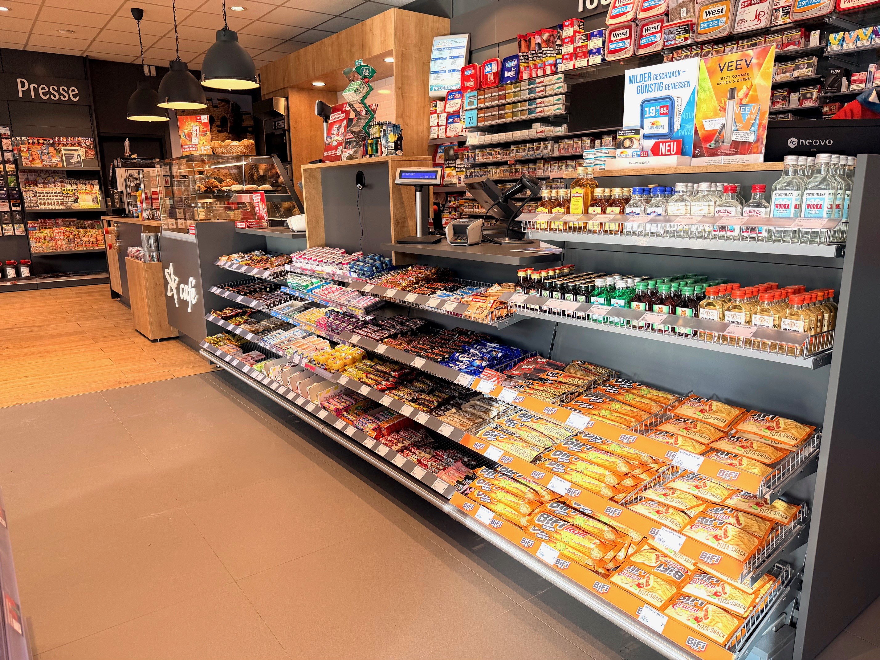 Bild 7 star Tankstelle in Merseburg