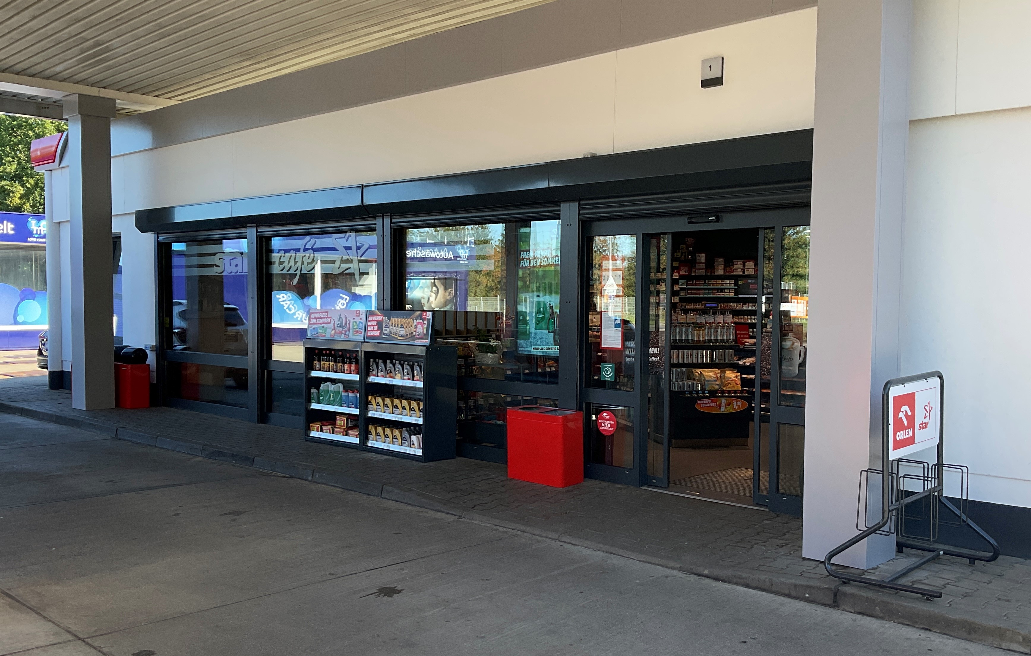 Kundenbild groß 3 star Tankstelle