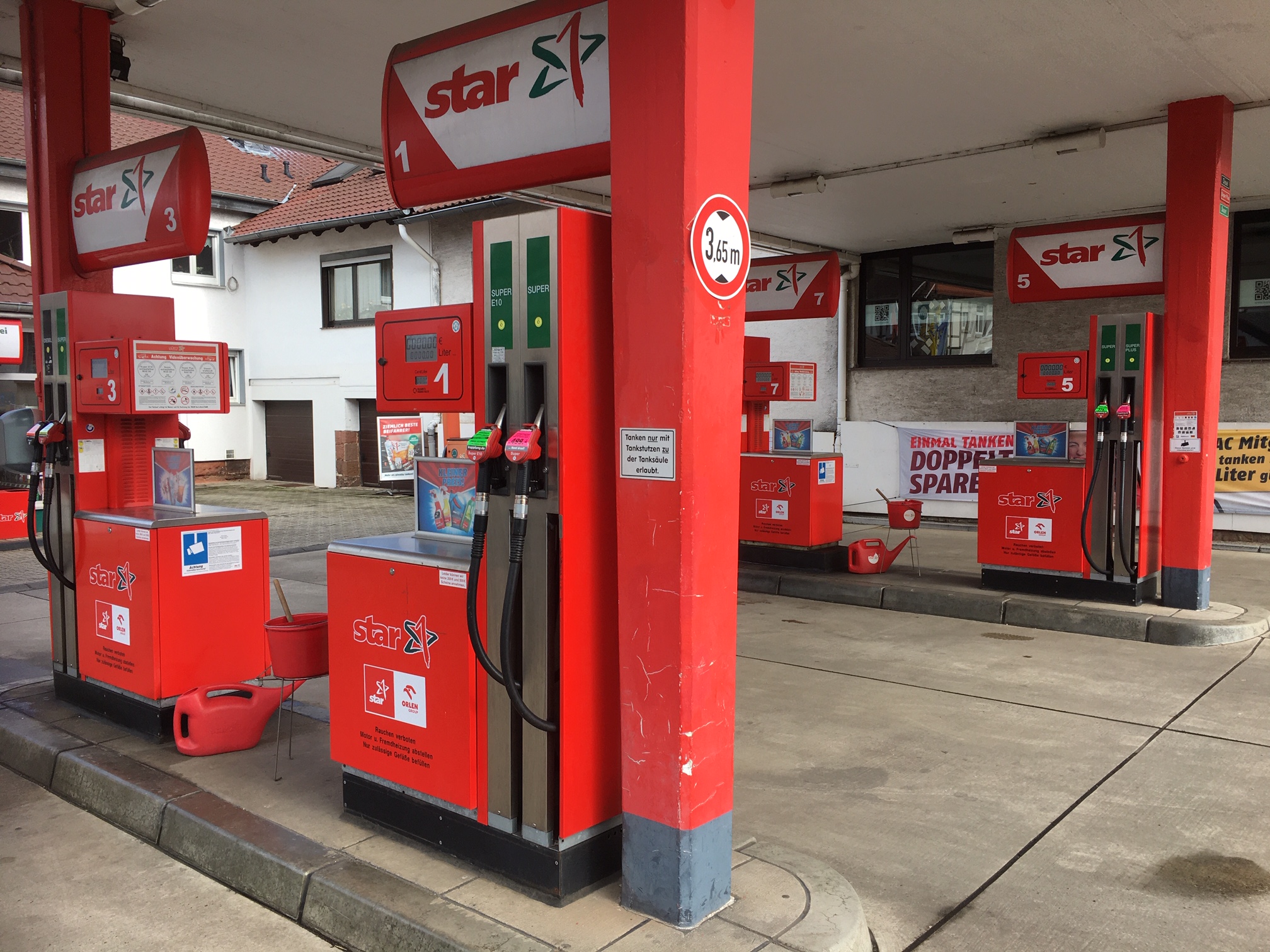 Bild 2 star Tankstelle in Fritzlar