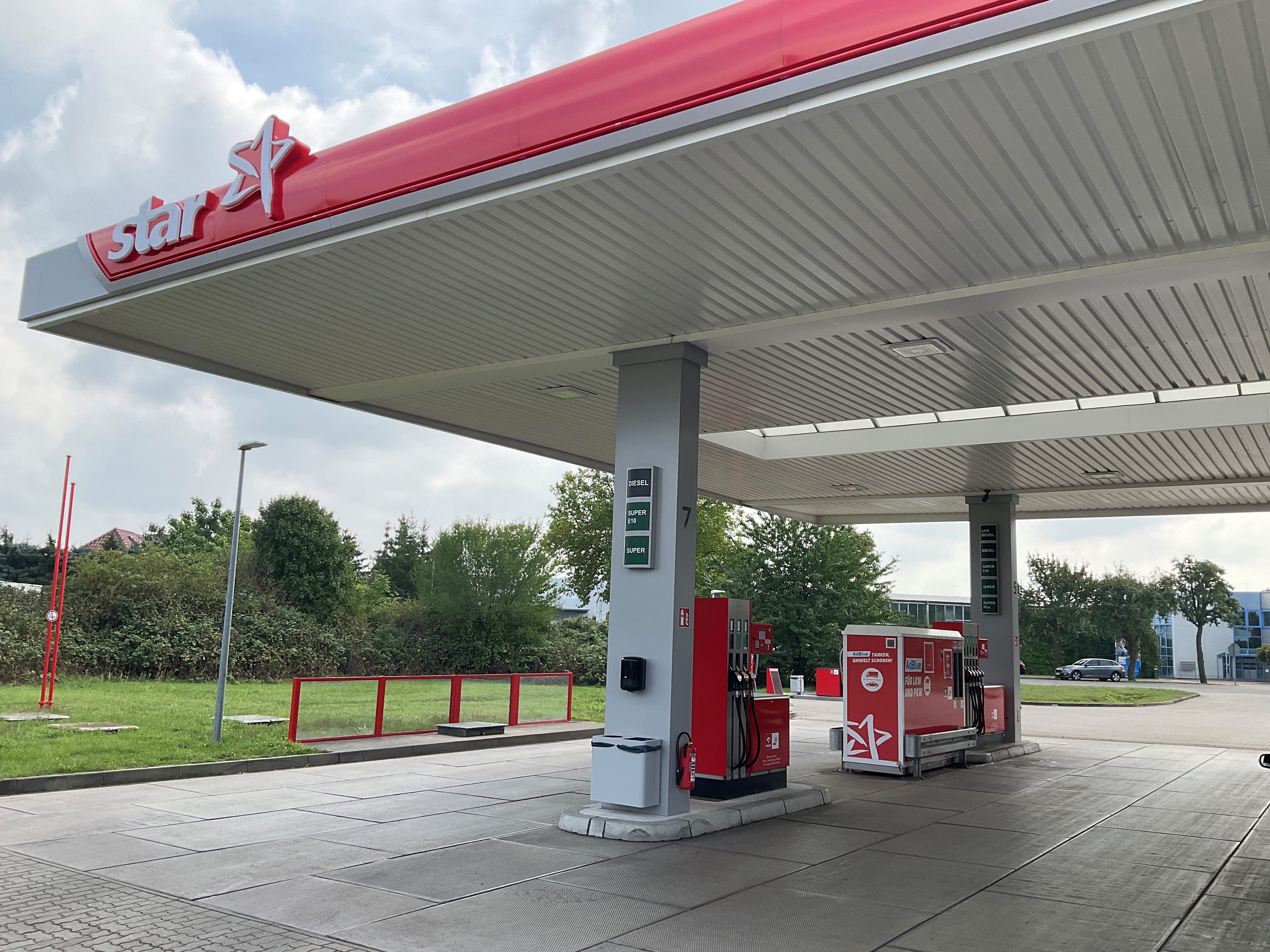 Bild 6 star Tankstelle in Dessau