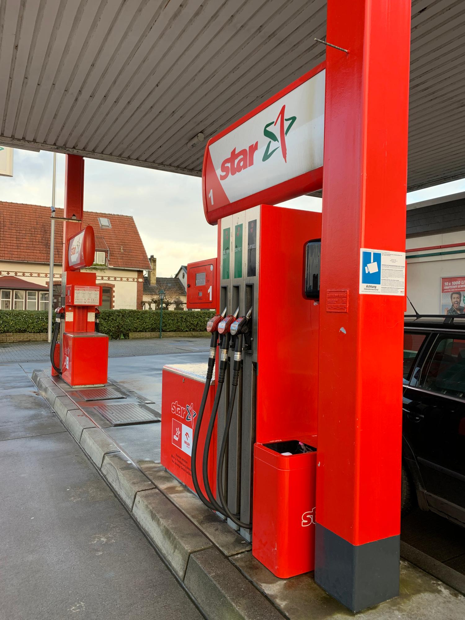 Bild 2 star Tankstelle in Zetel