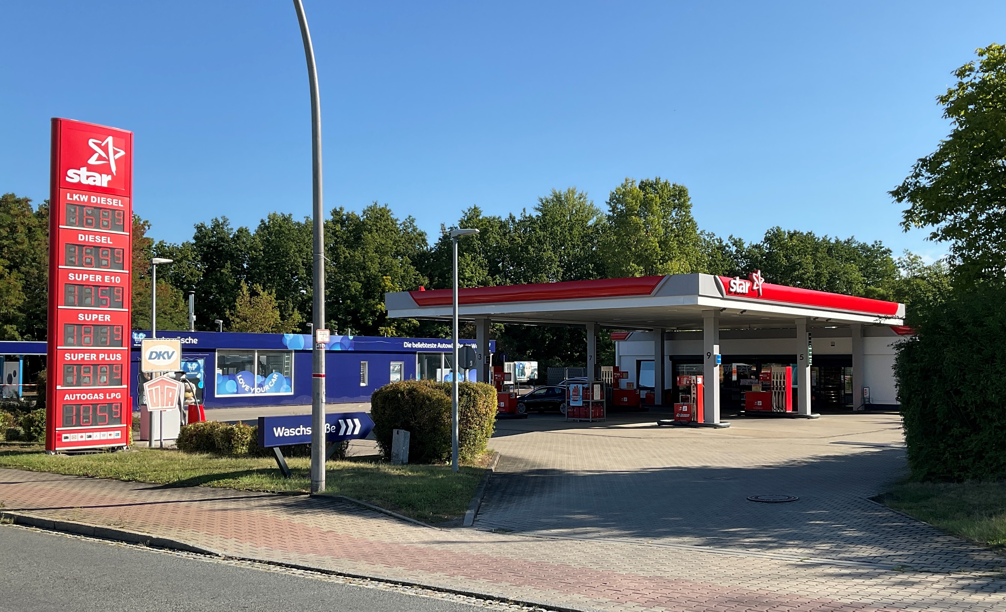 Kundenbild groß 1 star Tankstelle