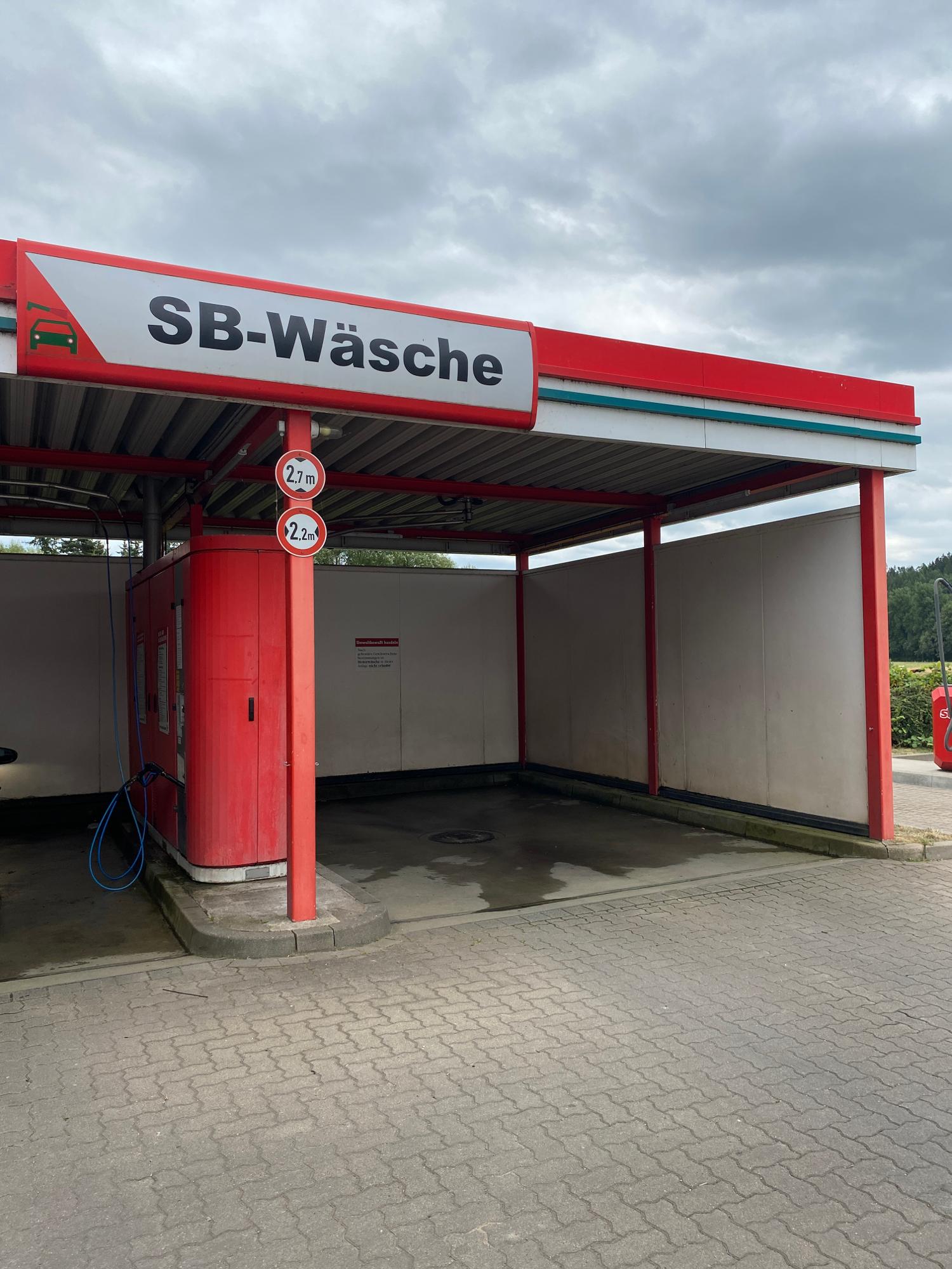 Bild 24 star Tankstelle in Flöha