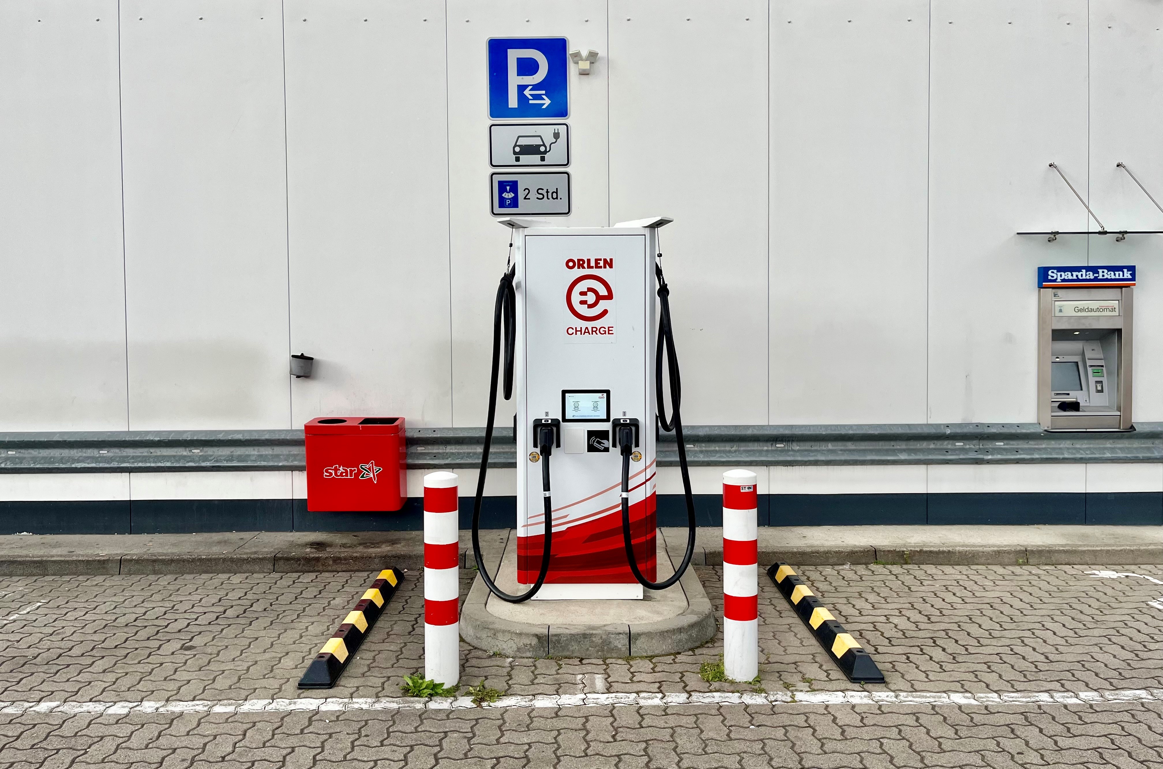 ORLEN CHARGE Ladestation, Bei der Lohmühle 54 in Lübeck