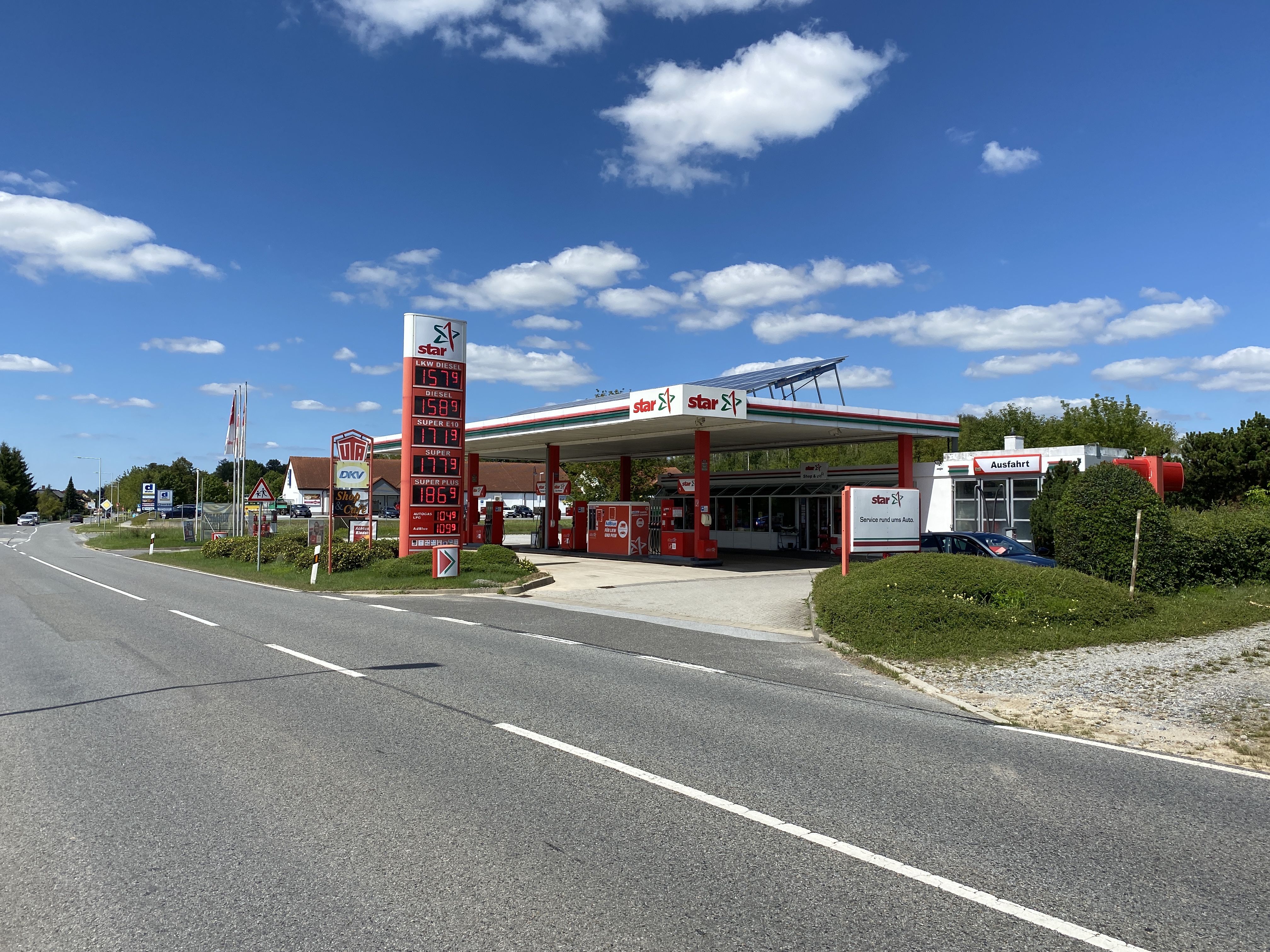 Bild 1 star Tankstelle in Göda