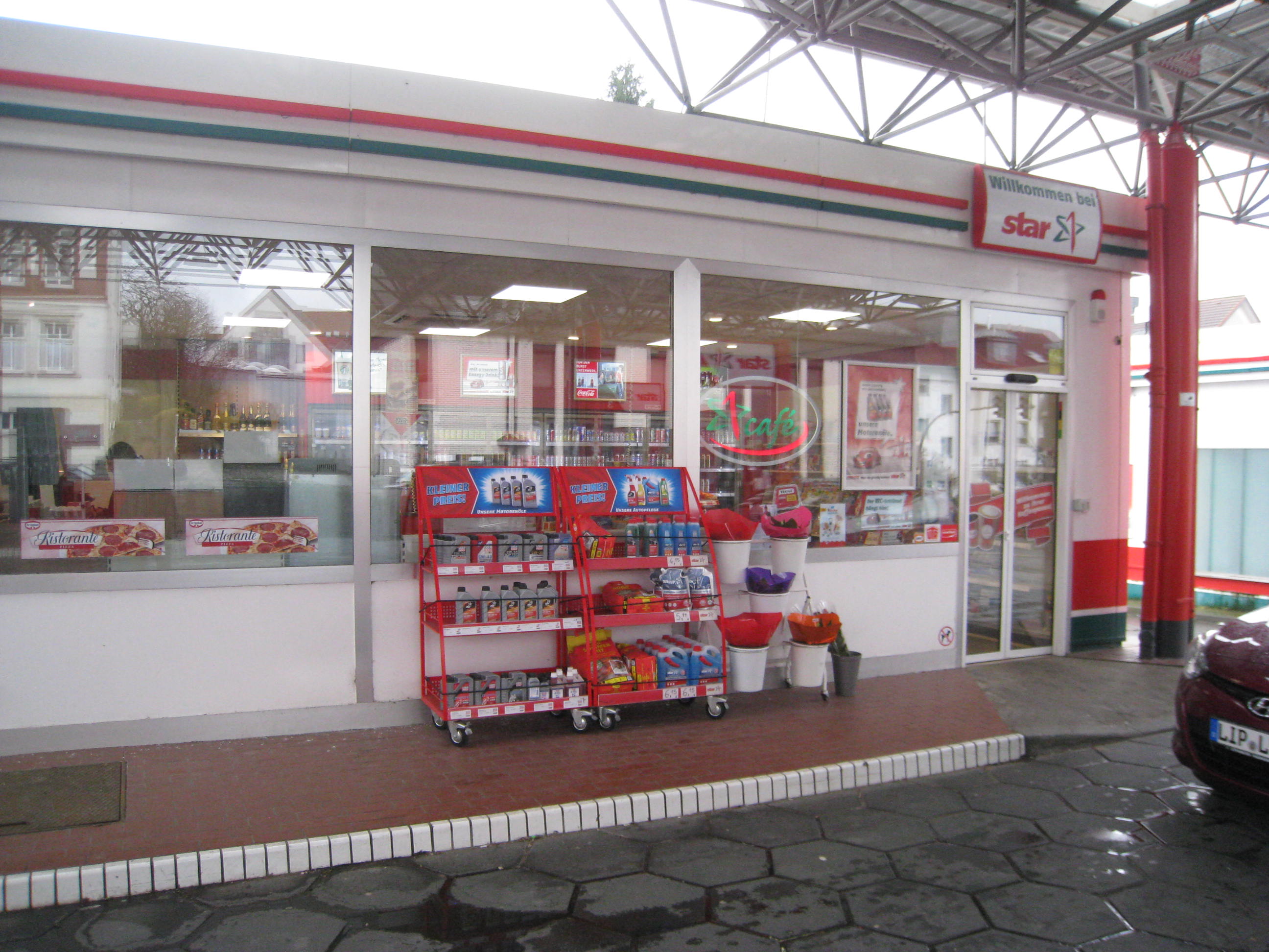 Bild 2 star Tankstelle in Detmold