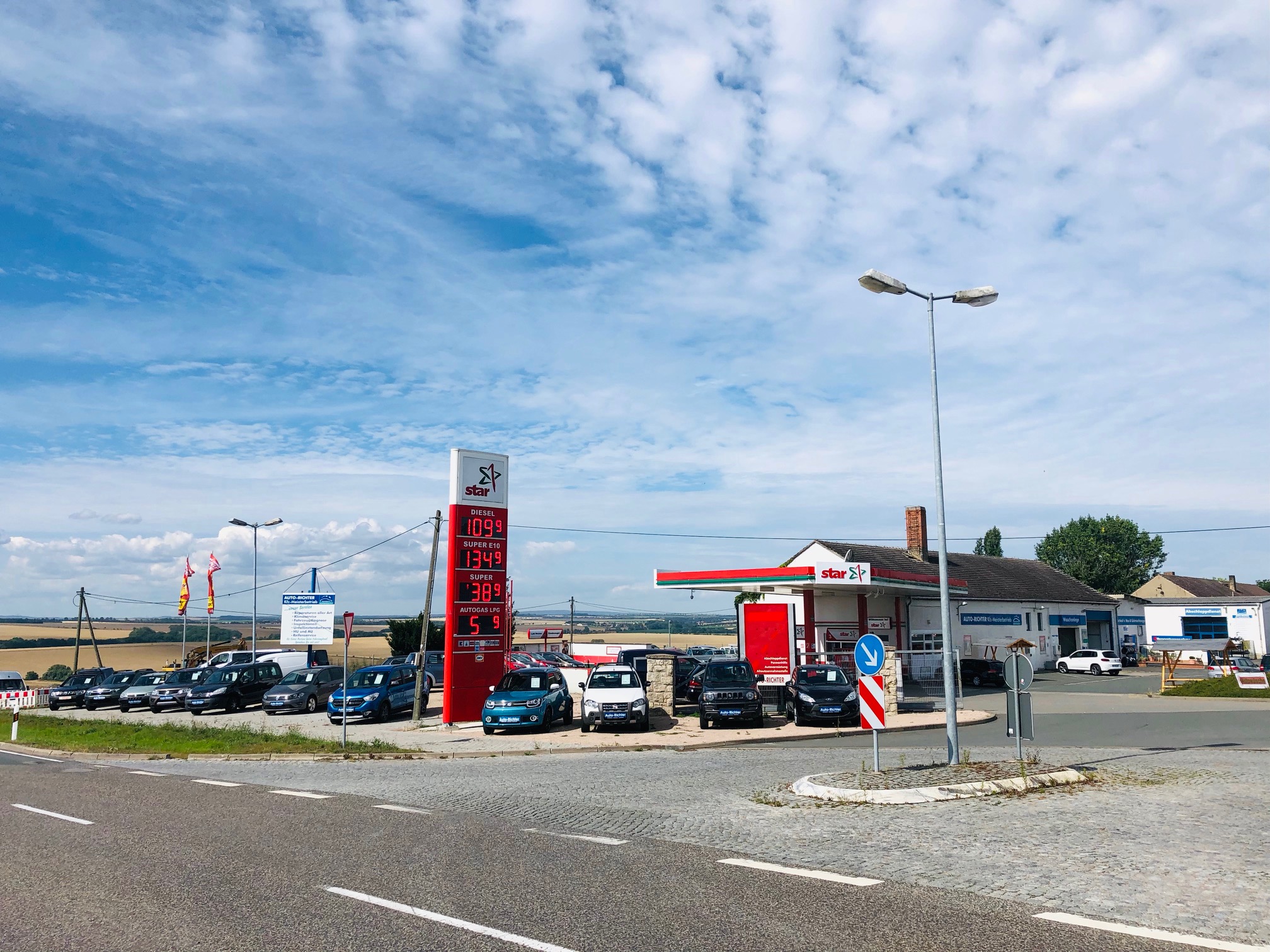 Bild 3 star Tankstelle in Eckartsberga