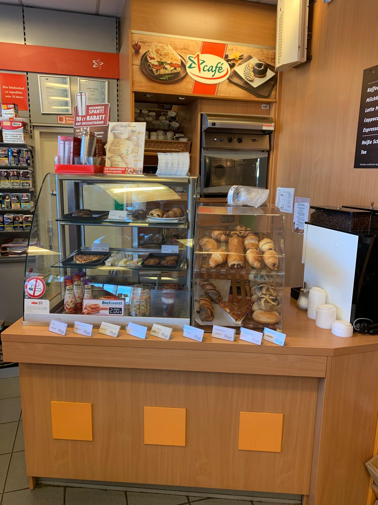 Bild 4 star Tankstelle in Büchen