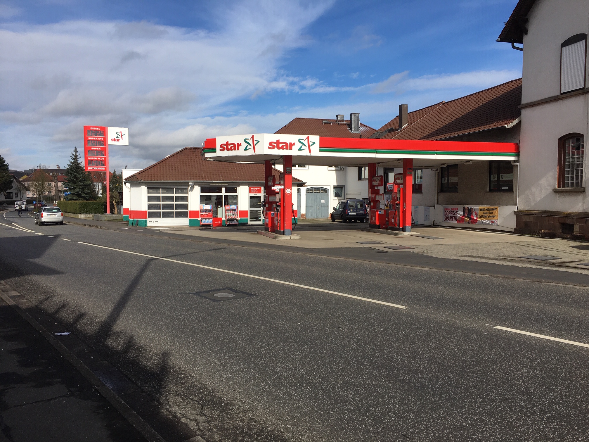 Bild 1 star Tankstelle in Fritzlar