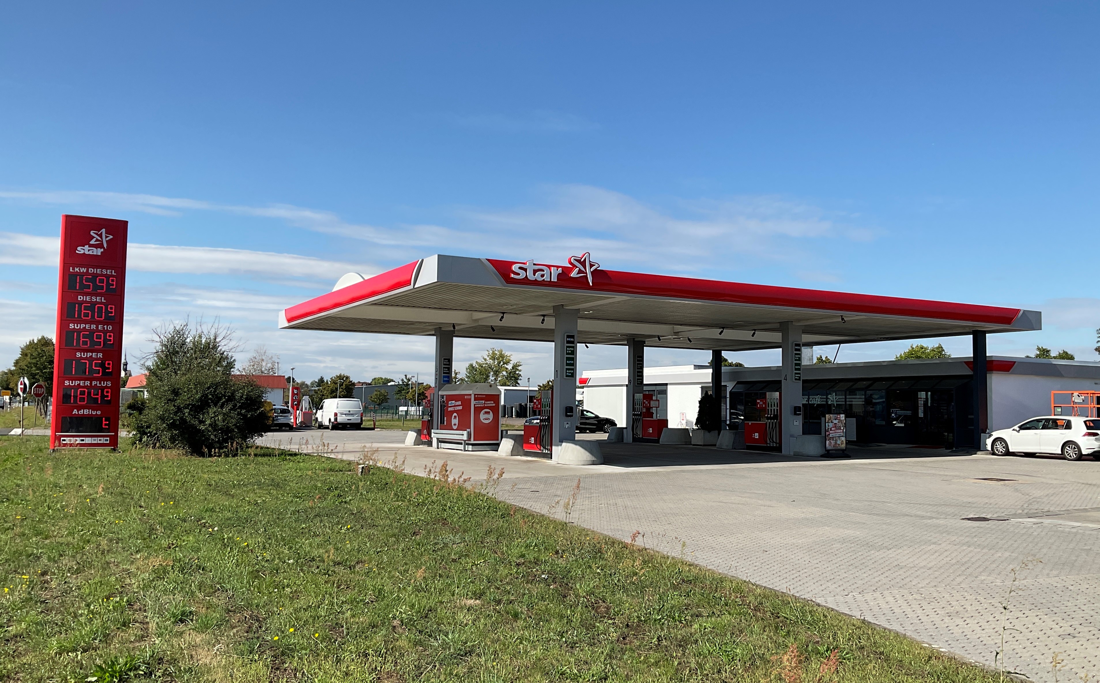 Bild 1 star Tankstelle in Mockrehna