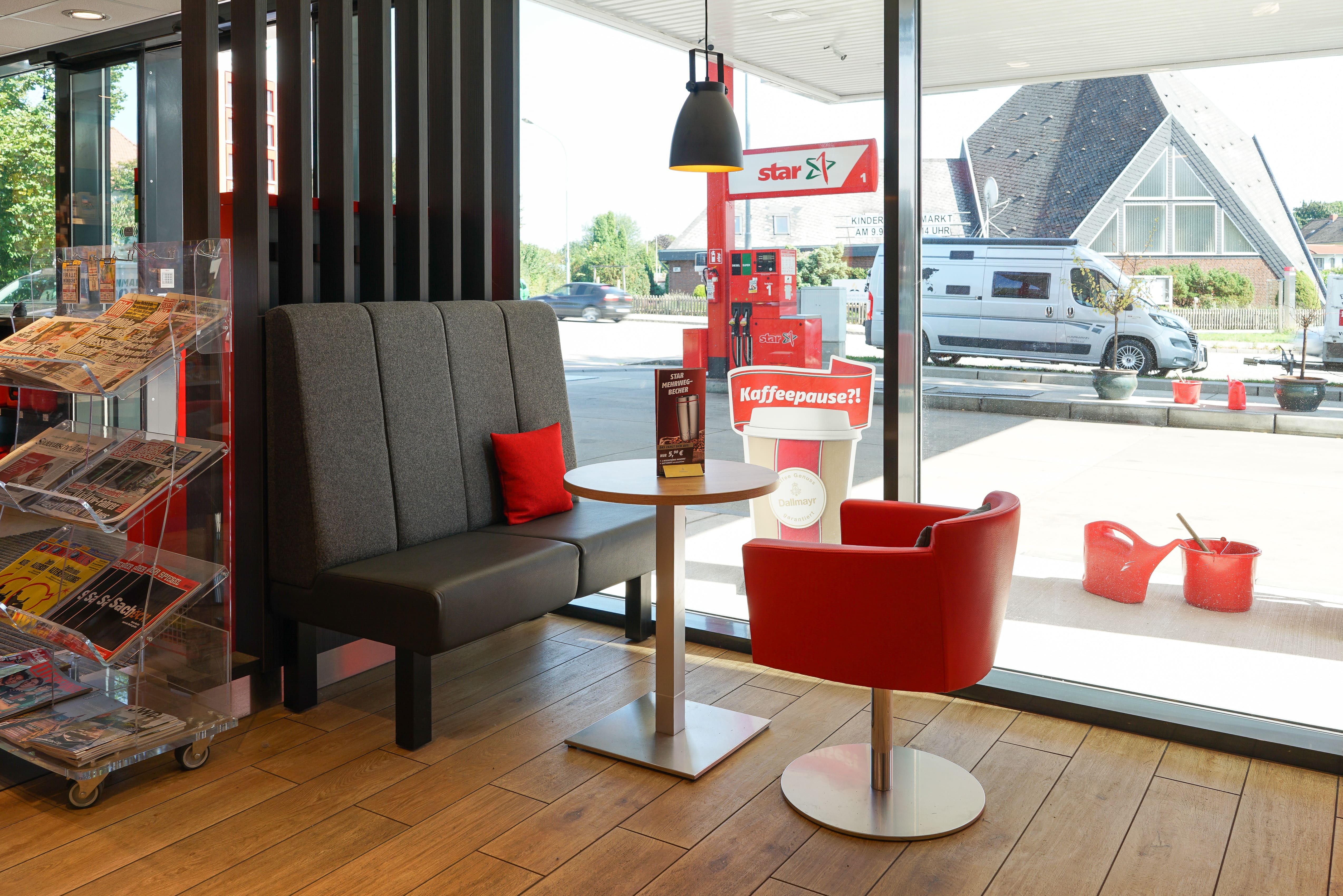 Bild 8 star Tankstelle in Lübeck