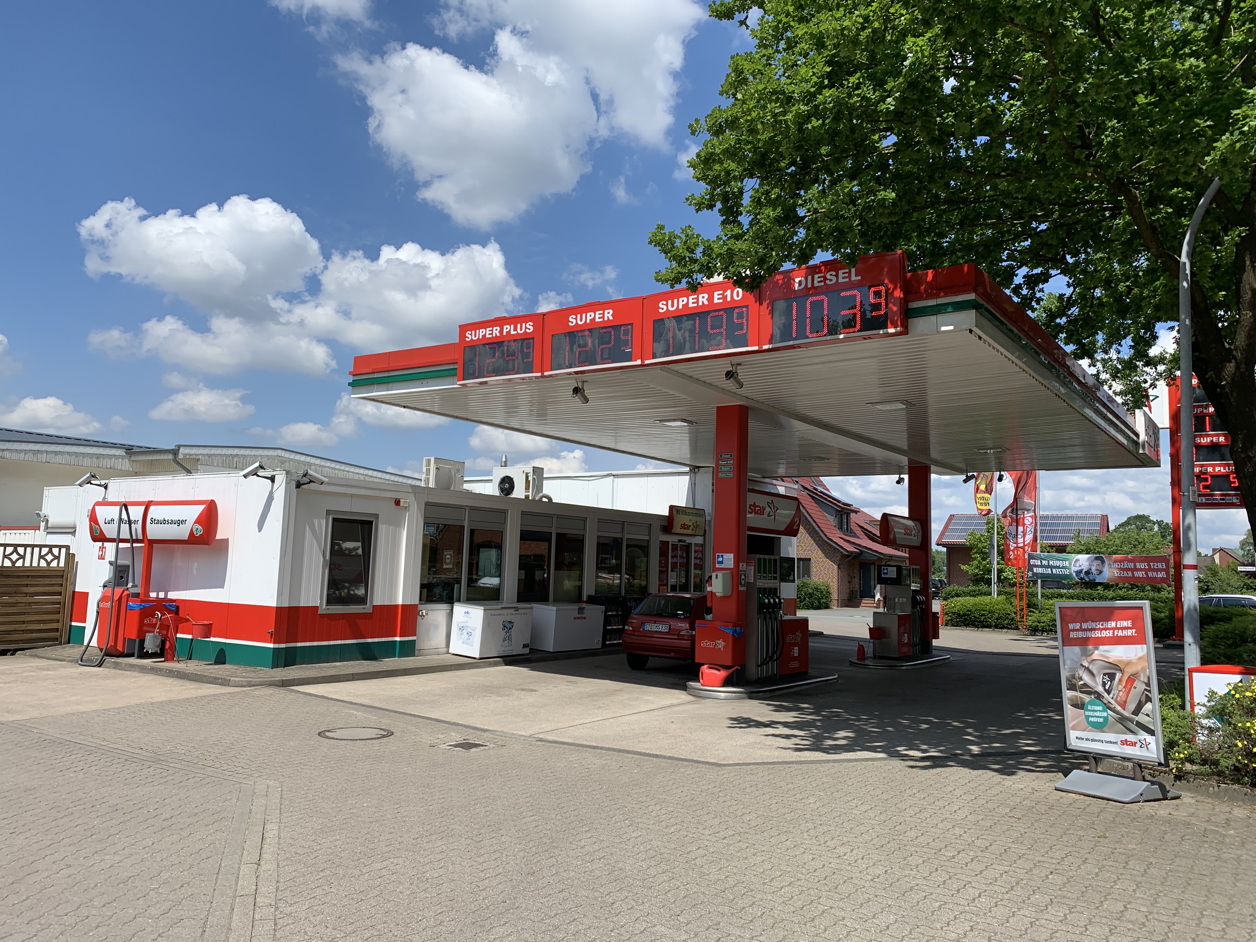 Bild 1 star Tankstelle in Ahlerstedt