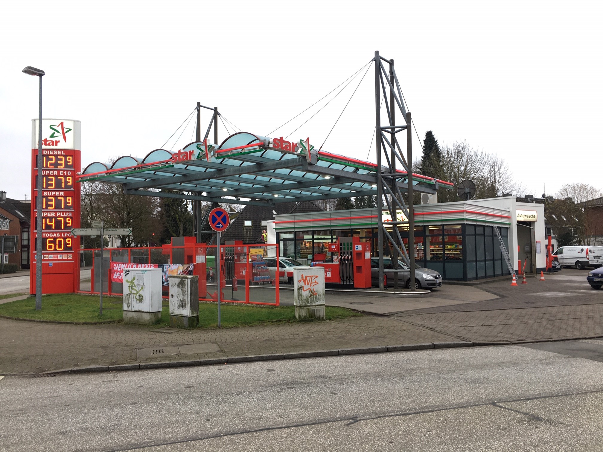 Kundenbild groß 1 star Tankstelle