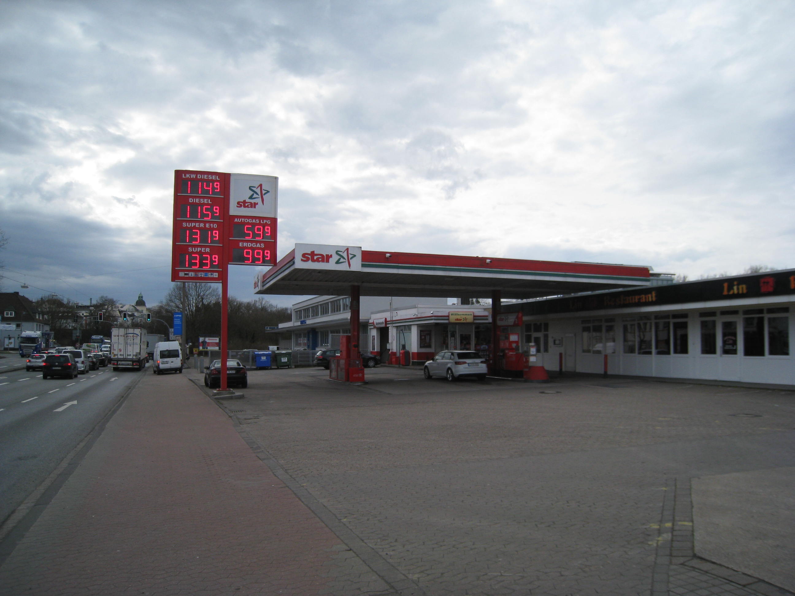 Bild 1 star Tankstelle in Bad Oeynhausen
