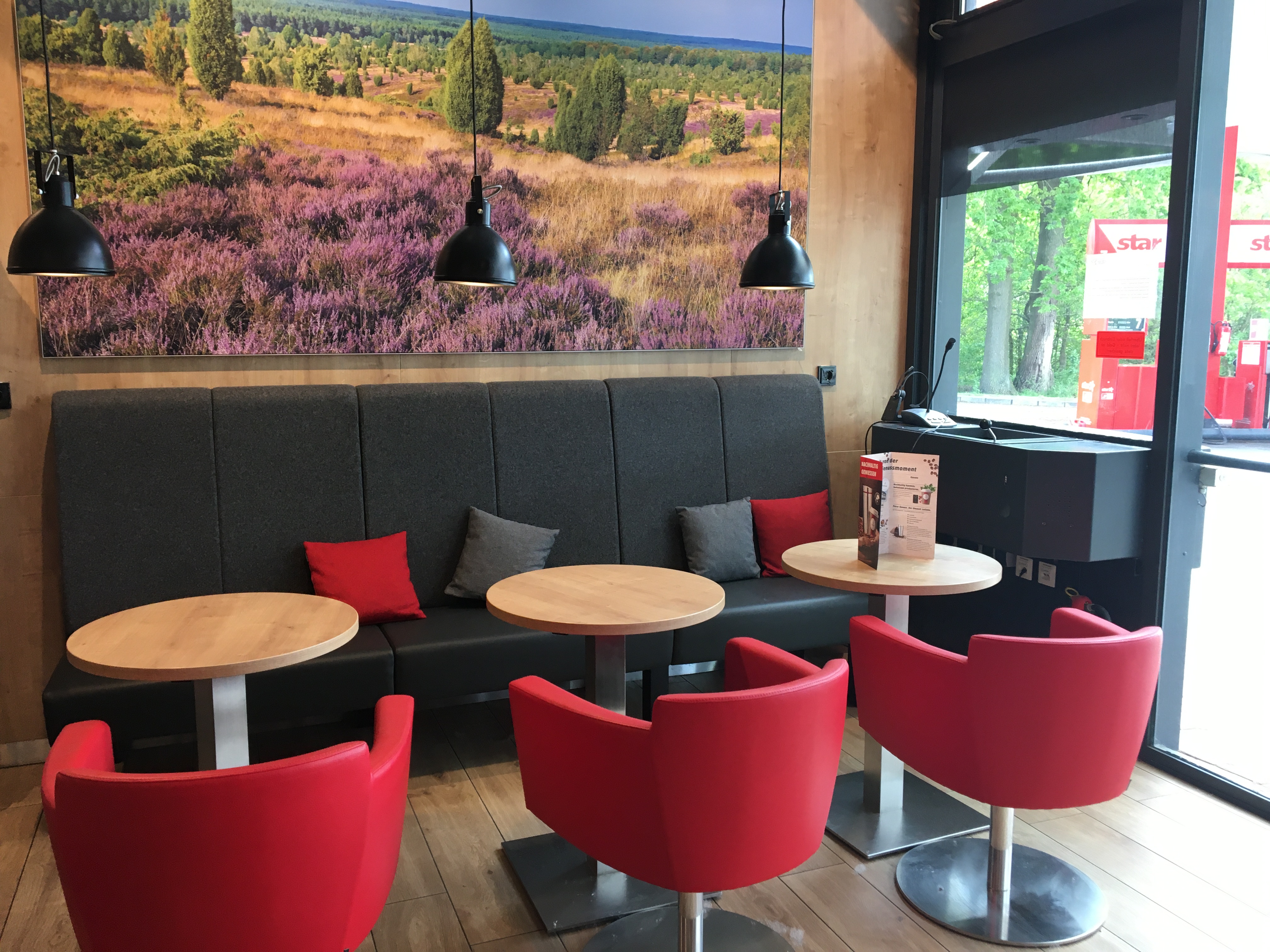 Bild 11 star Tankstelle in Bergen