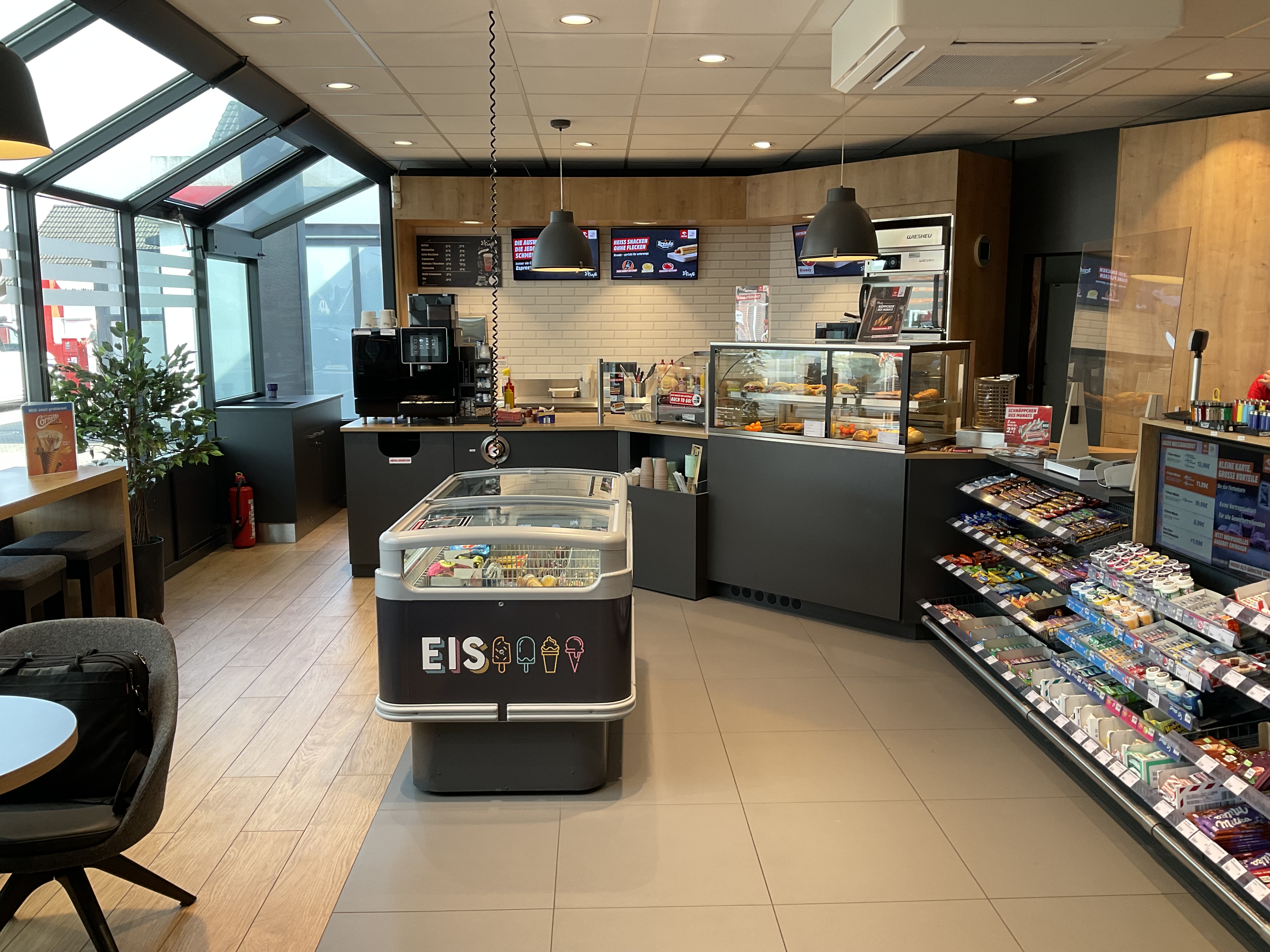 Bild 10 star Tankstelle in Achim