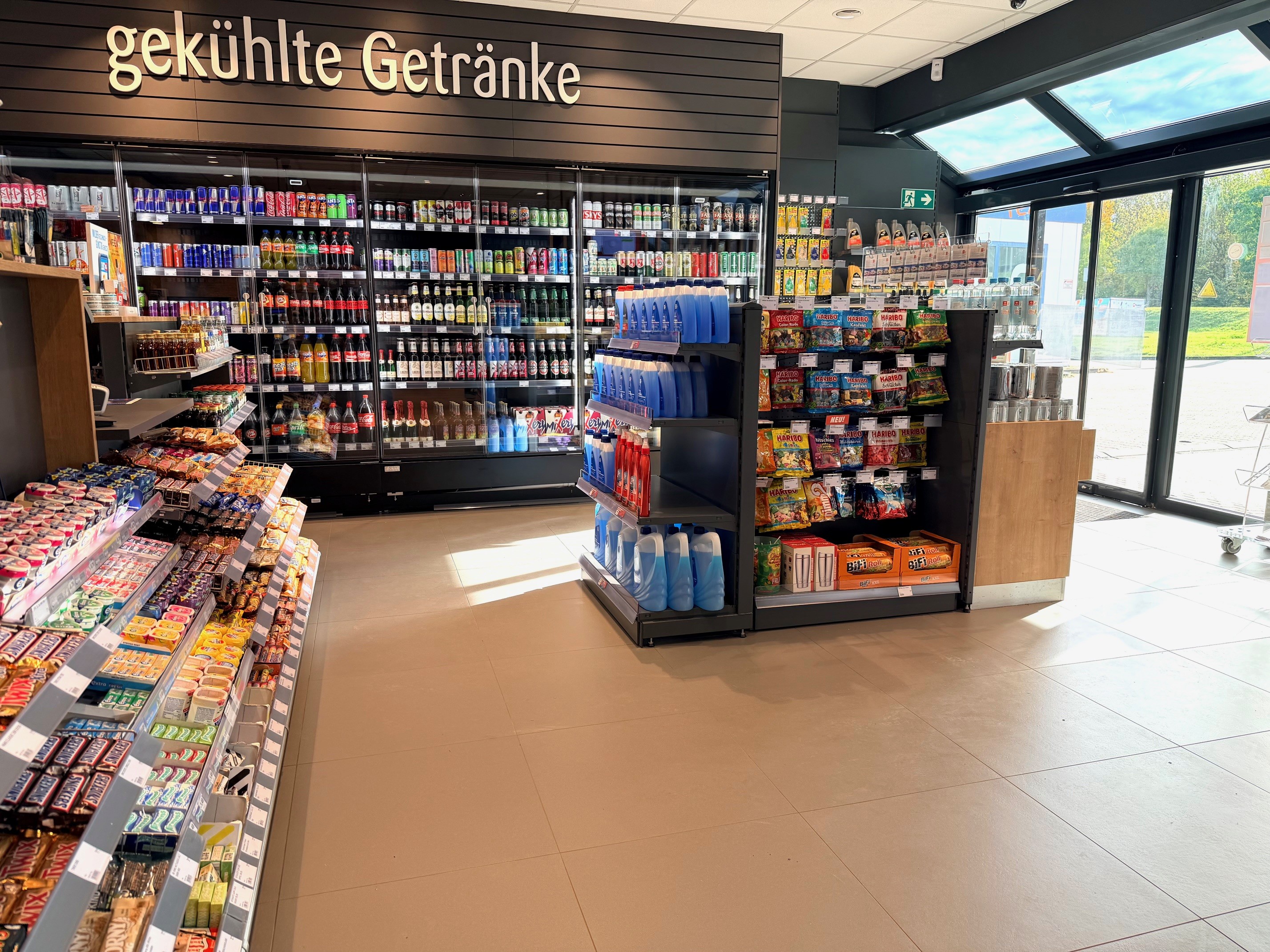Bild 12 star Tankstelle in Merseburg