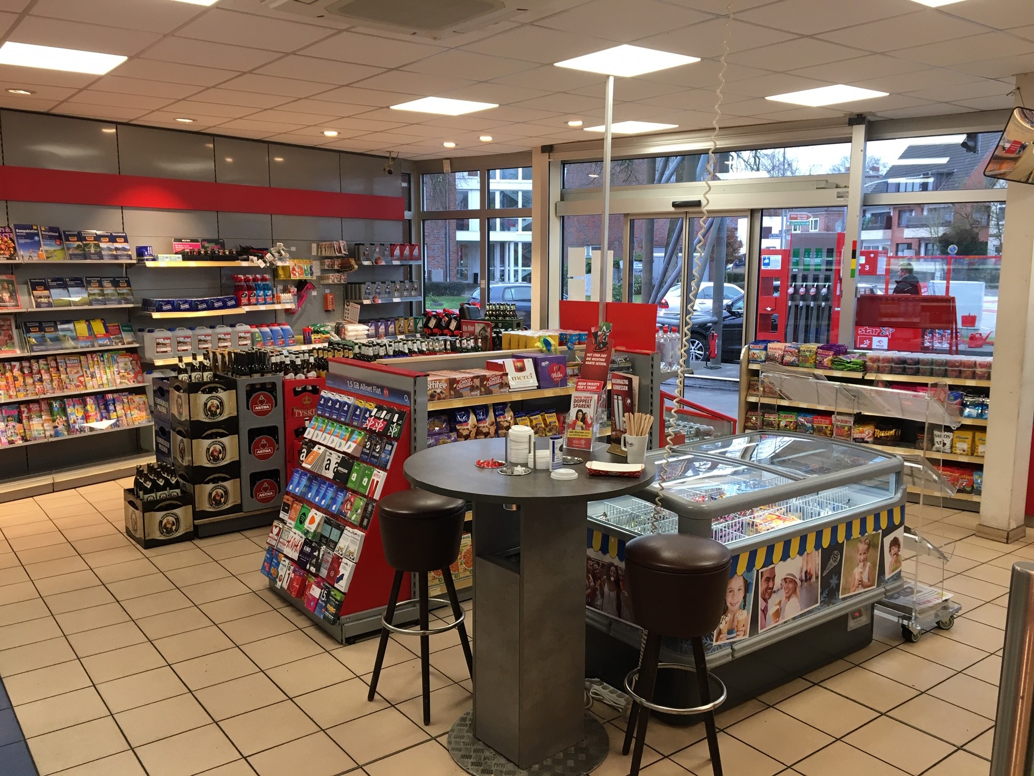 Kundenbild groß 6 star Tankstelle