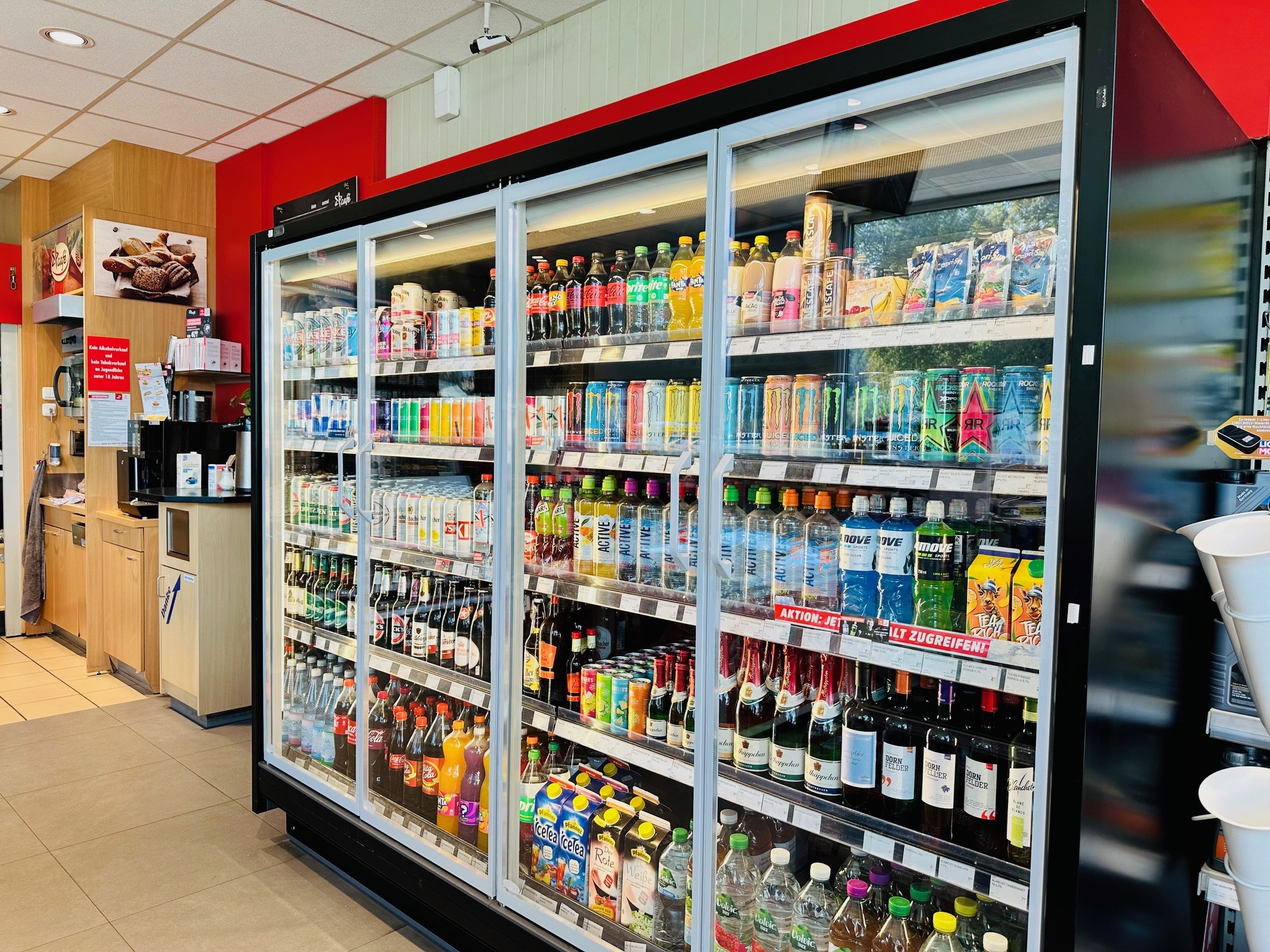 Bild 13 star Tankstelle in Nebra (Unstrut)