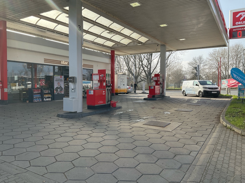 Bild 2 ORLEN Tankstelle in Ginsheim-Gustavsburg