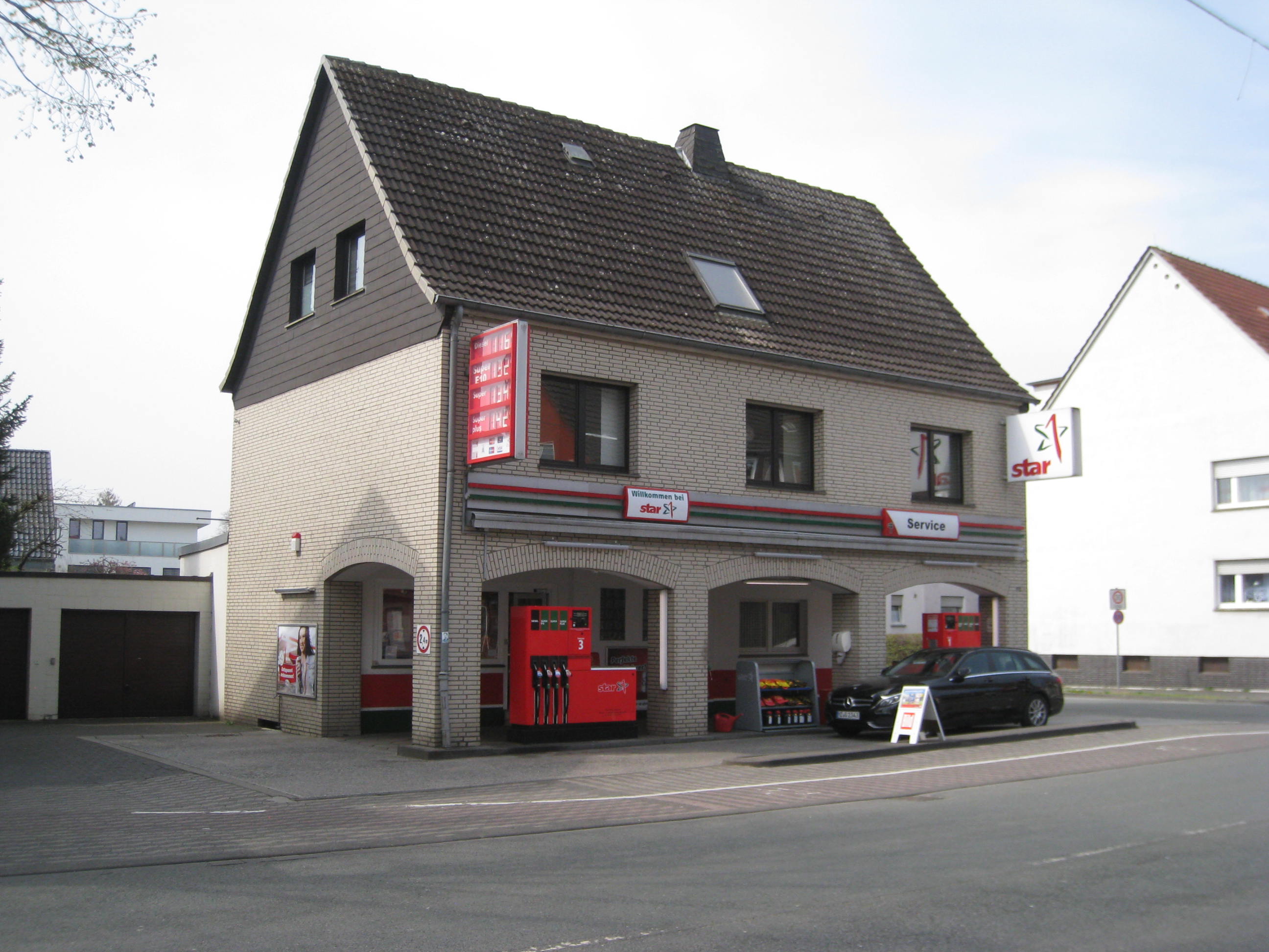 Bild 1 star Tankstelle in Lippstadt