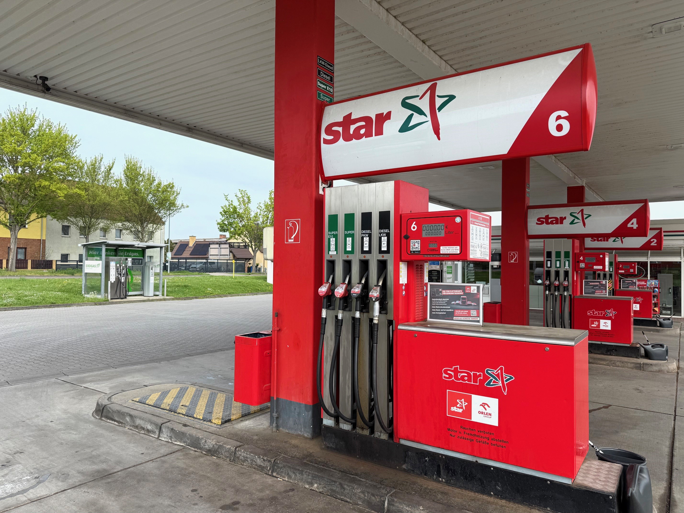 Bild 4 star Tankstelle in Merseburg