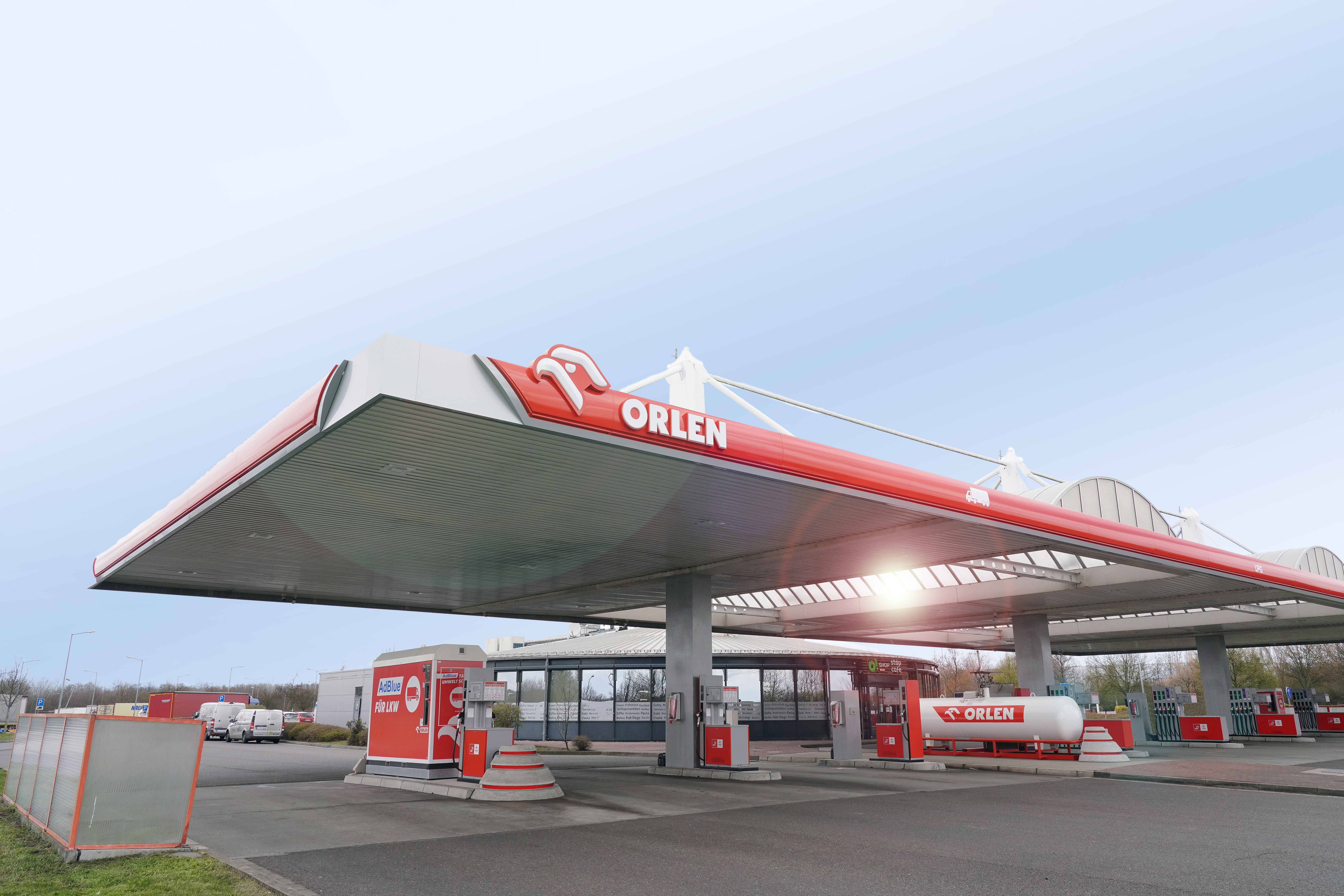Bild 1 ORLEN Tankstelle in Neuenhagen bei Berlin