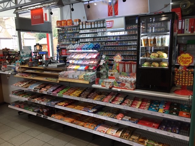 Bild 3 star Tankstelle in Wesertal