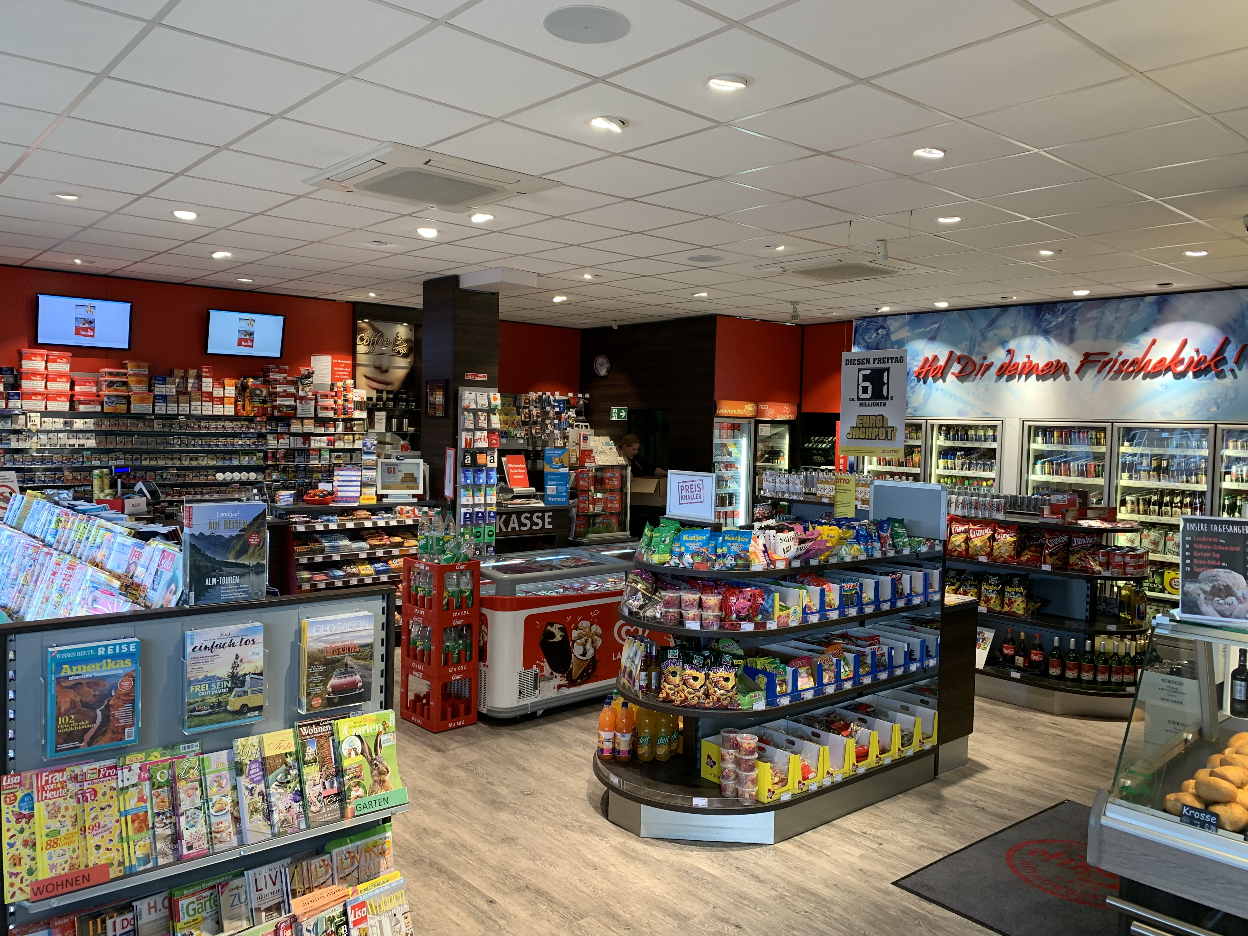 Bild 9 star Tankstelle in Zetel