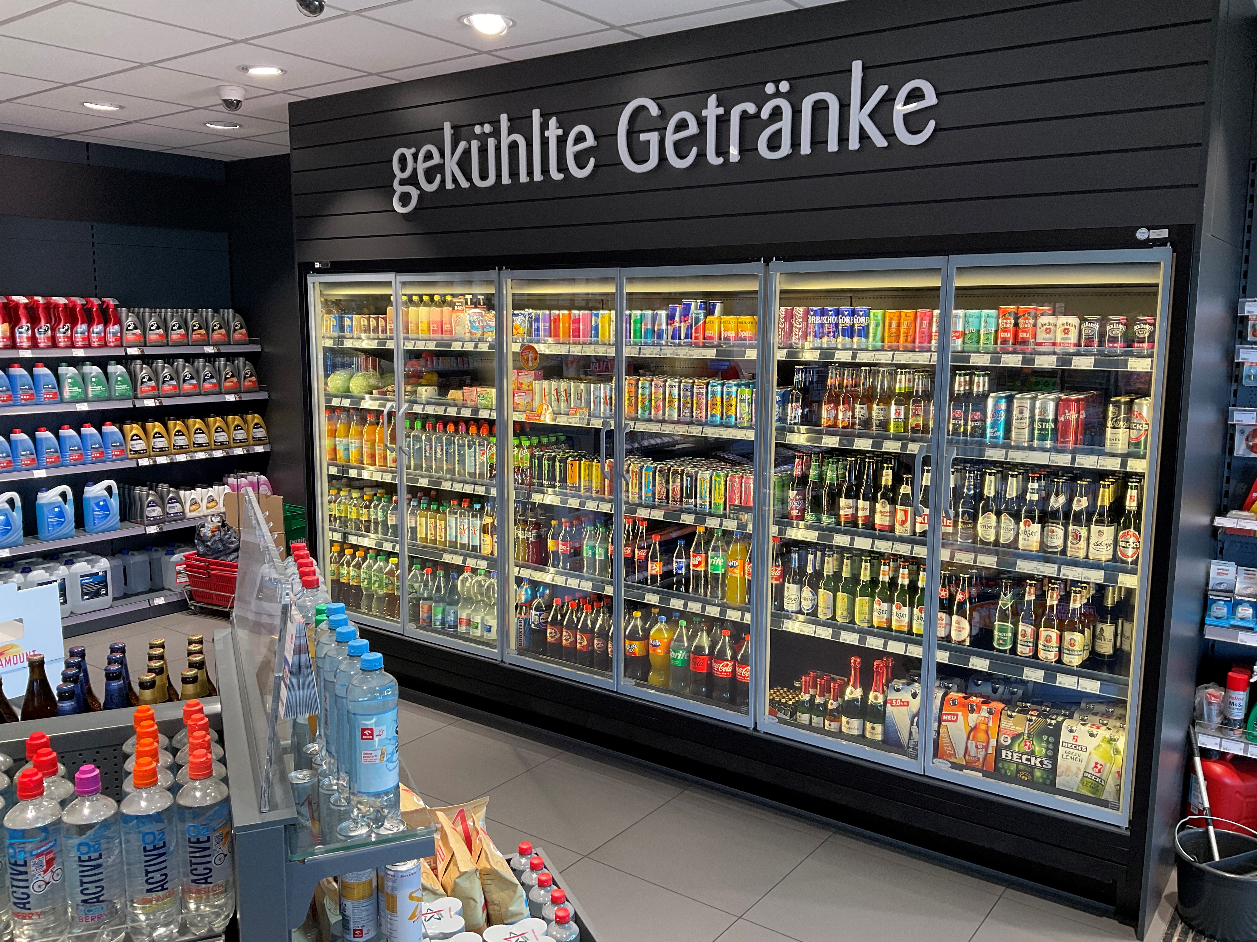 Kundenbild groß 6 star Tankstelle