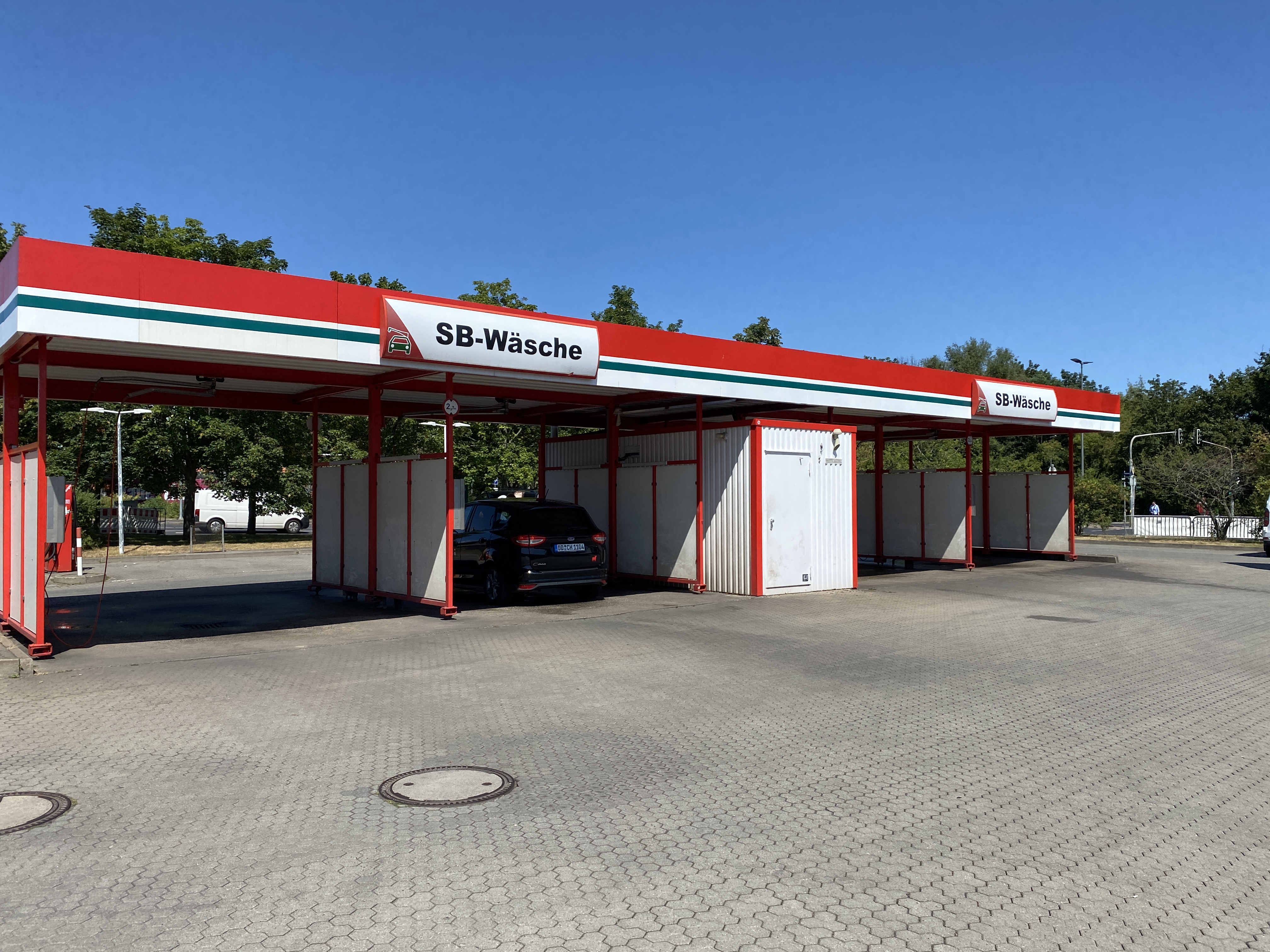 Bild 2 star Tankstelle in Dresden