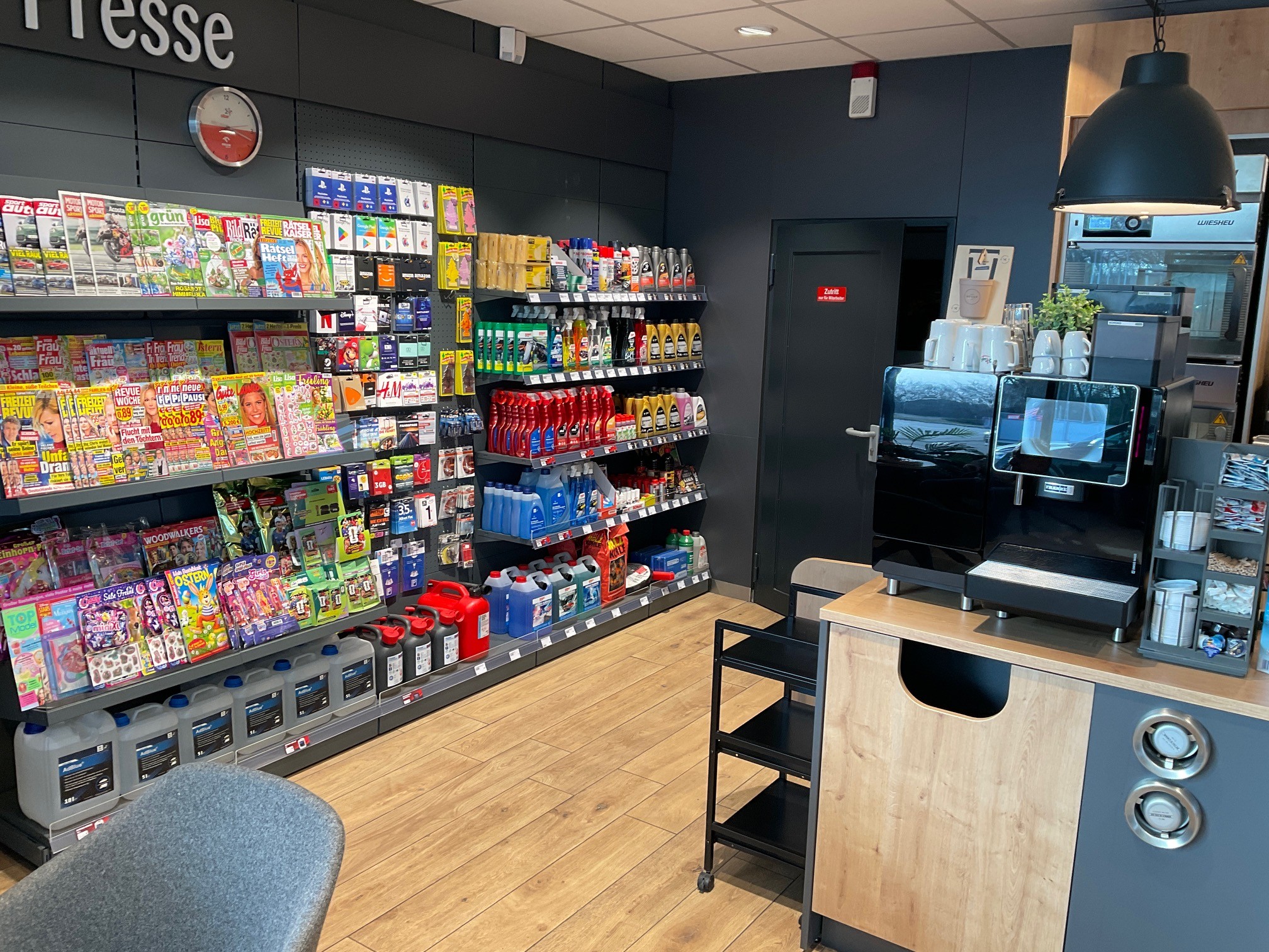 Bild 10 star Tankstelle in Zerbst