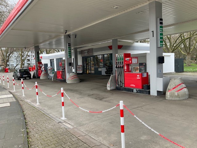 Bild 2 ORLEN Tankstelle in Duisburg