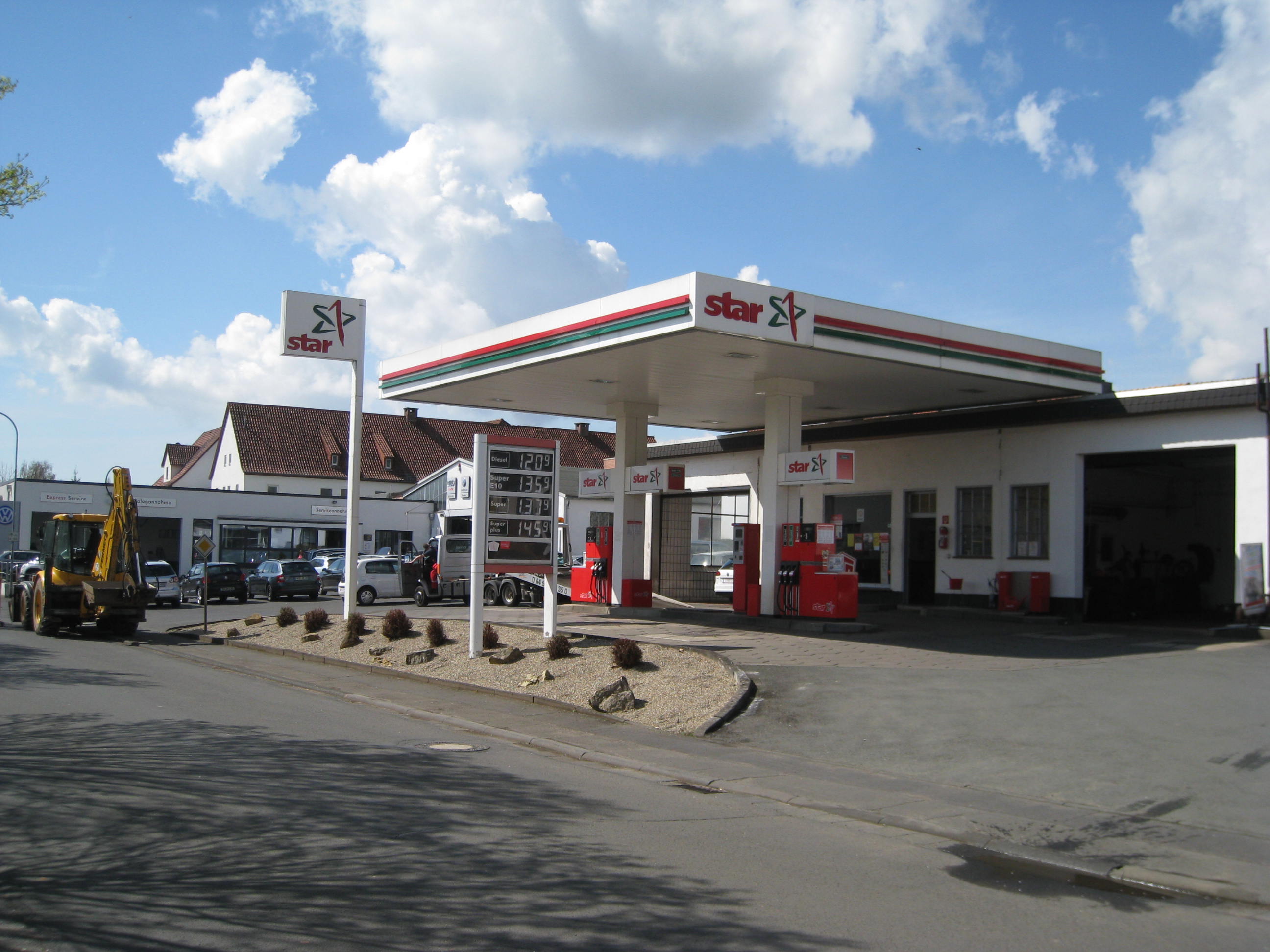 Bild 1 star Tankstelle in Wohratal