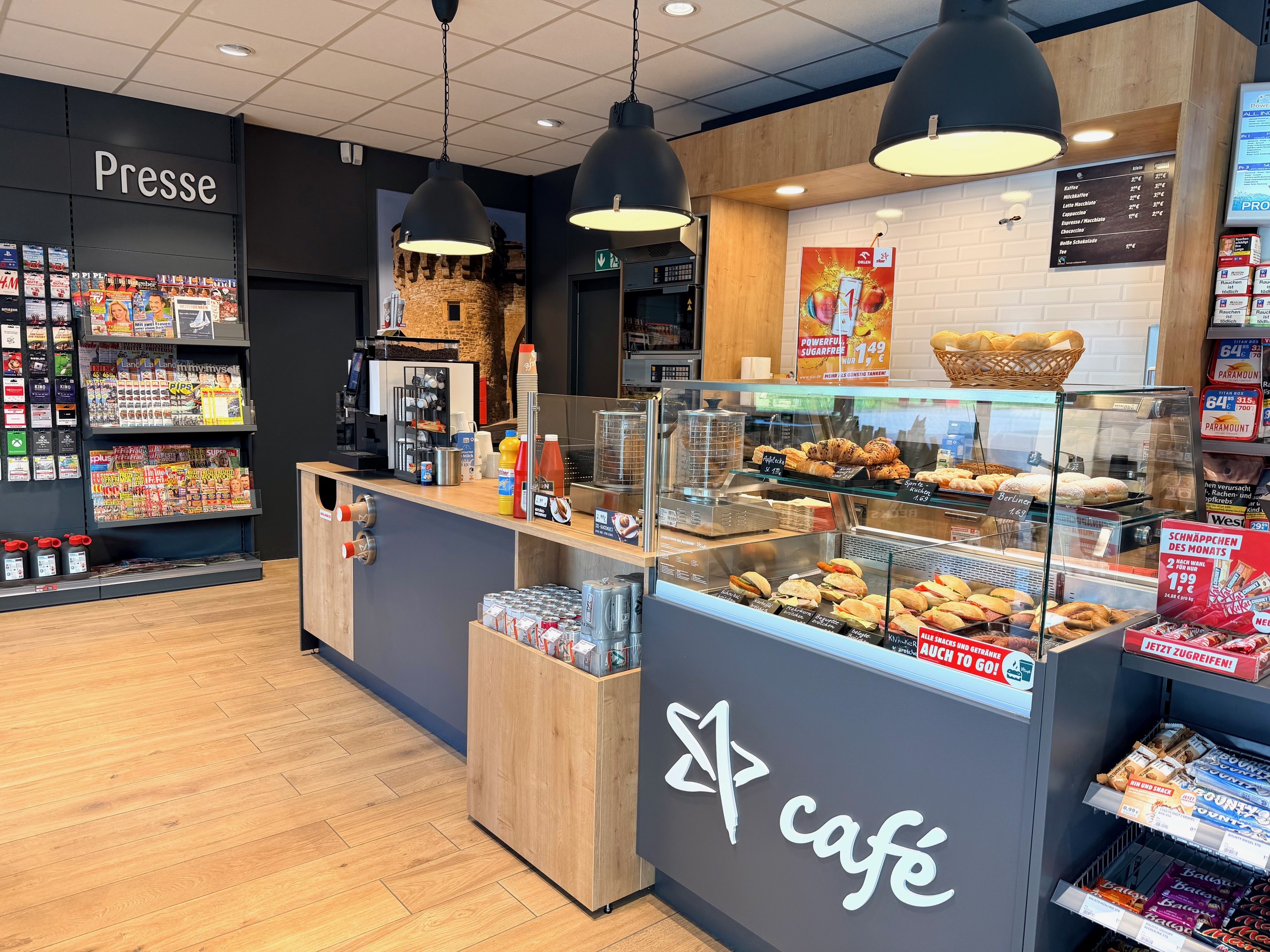 Bild 8 star Tankstelle in Merseburg