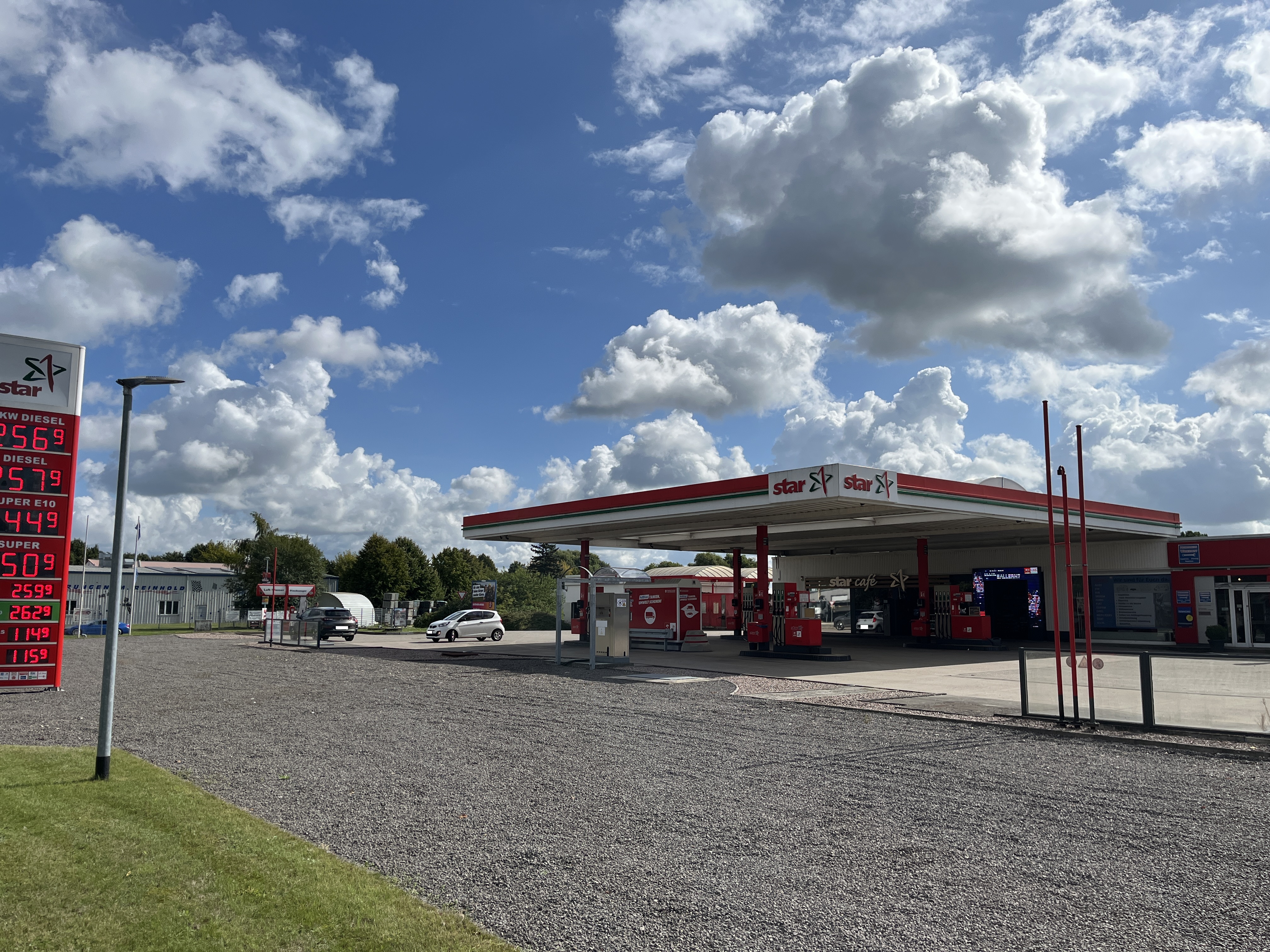 Bild 4 star Tankstelle in Boizenburg