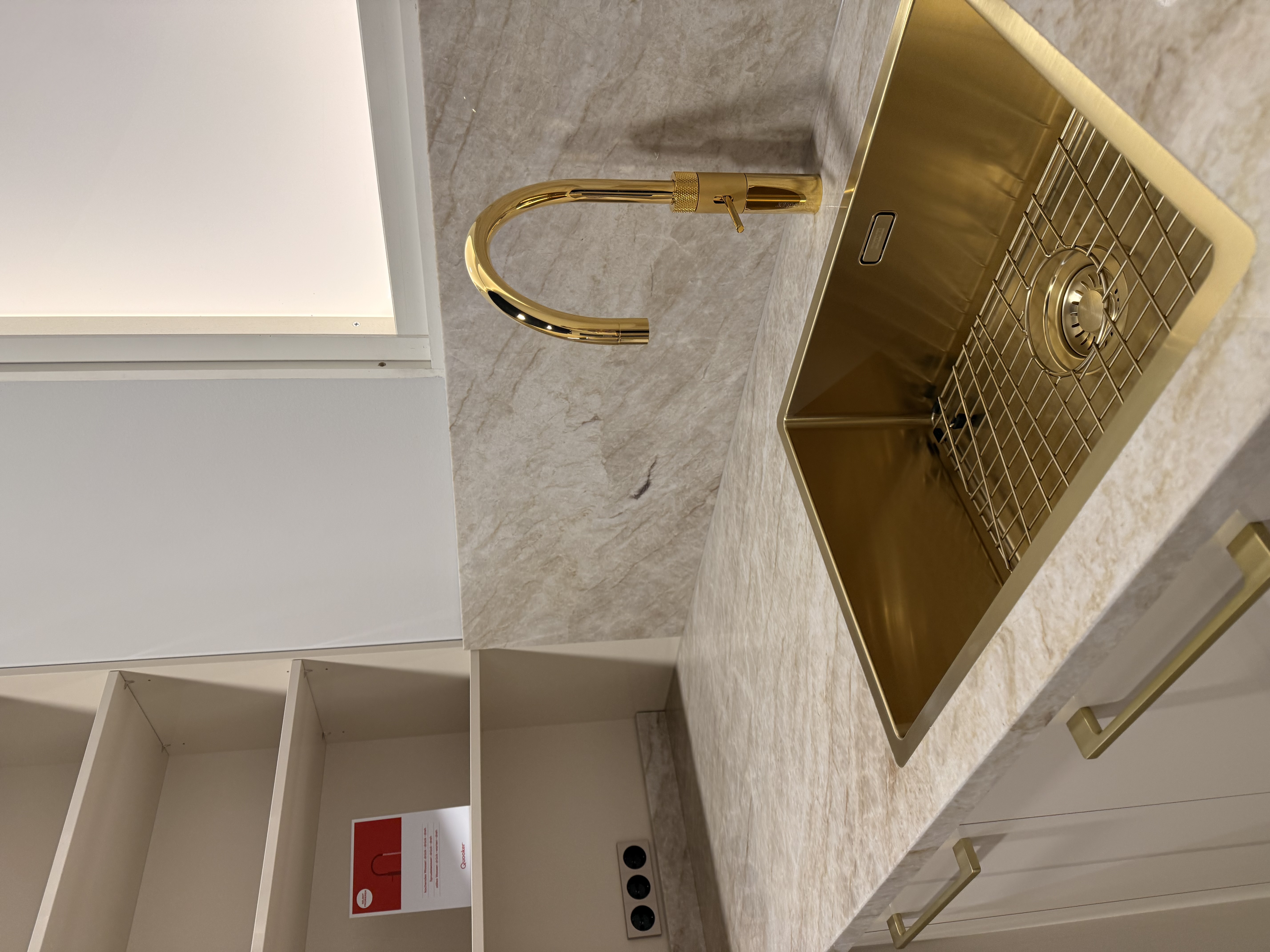 Bild 8 PLANA Küchenstudio Waldshut-Tiengen in Waldshut-Tiengen