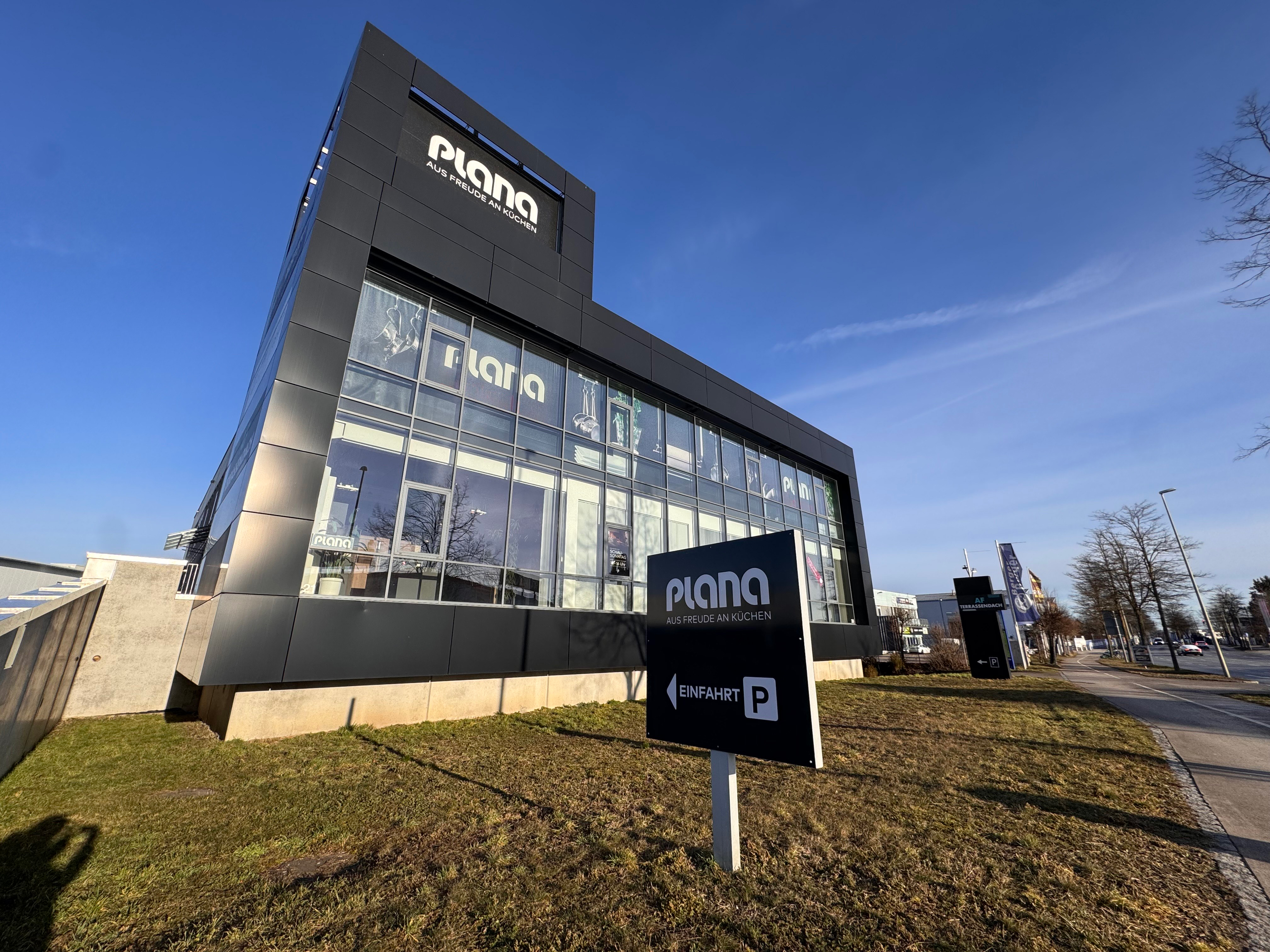 Bild 2 PLANA Küchenstudio Augsburg in Augsburg