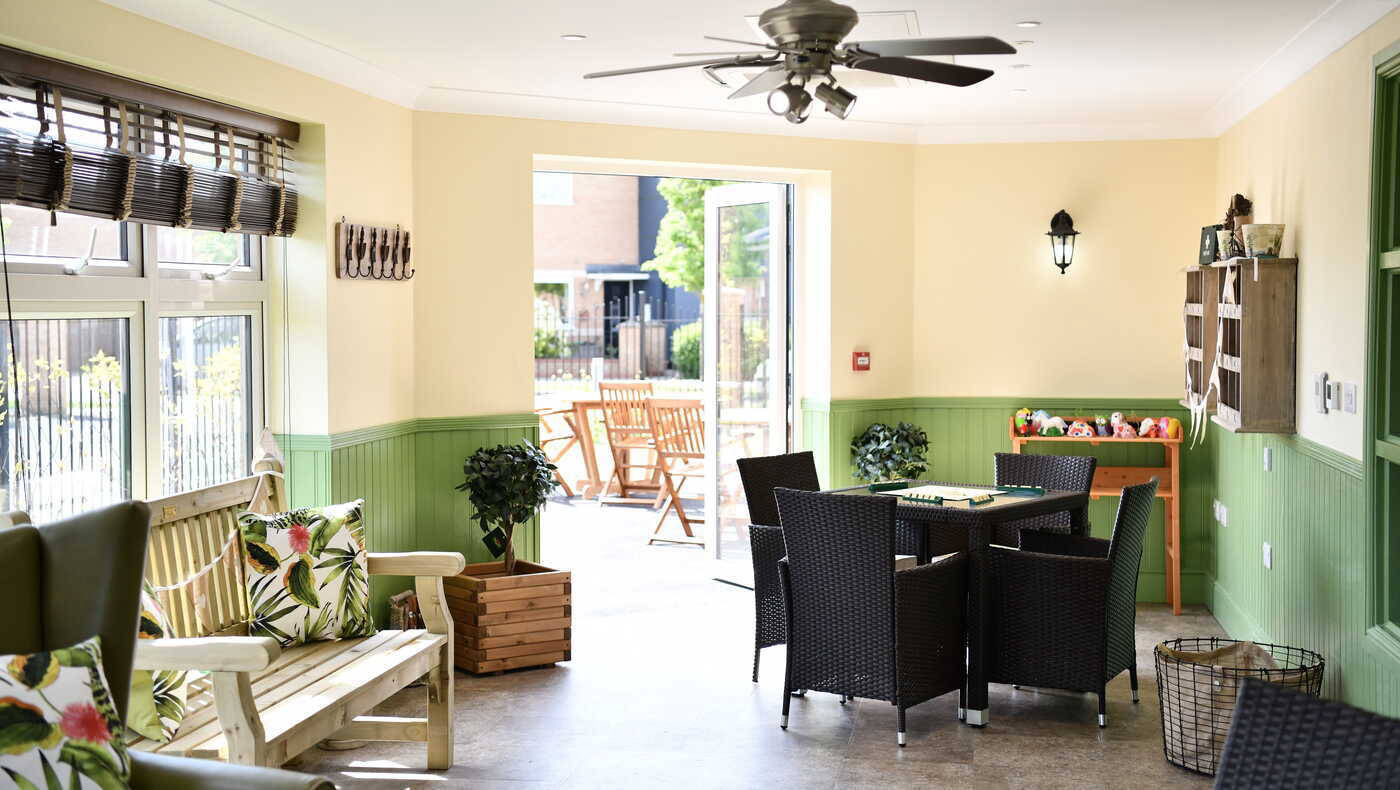 Garden room