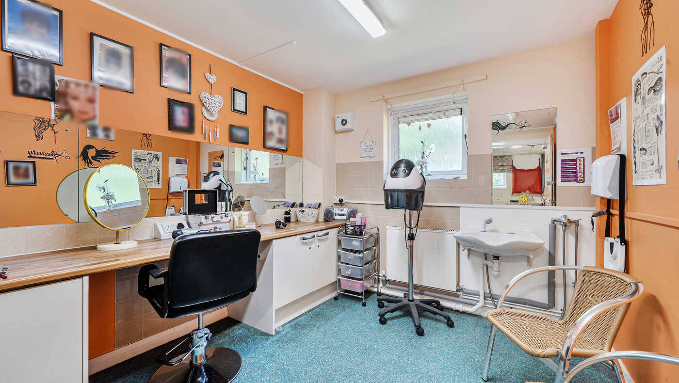 Salon