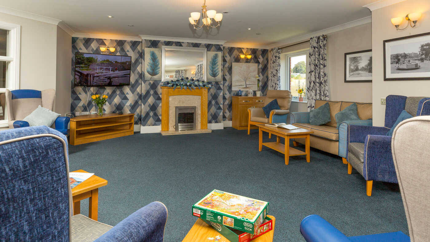 Communal lounge