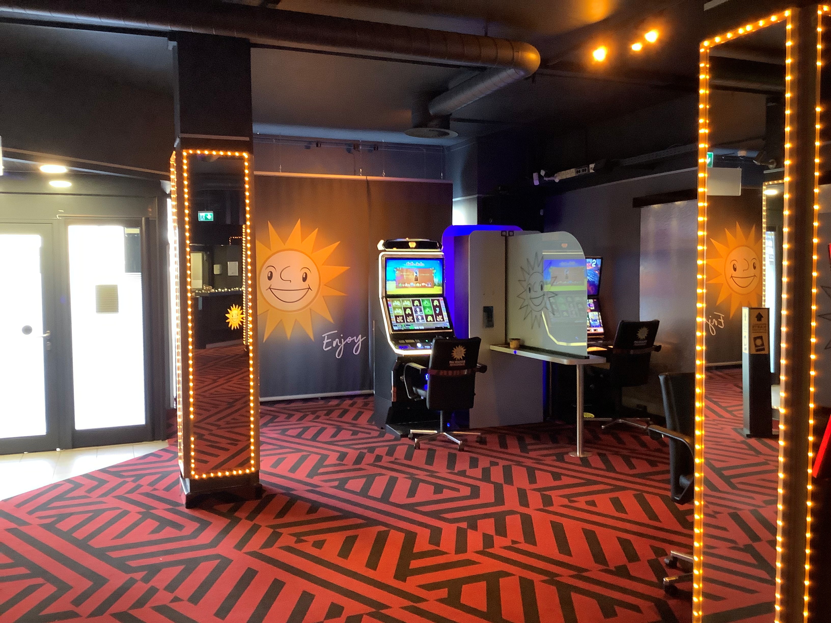 MERKUR SPIELHALLE Duisburg, Moerser Straße 57 in Duisburg