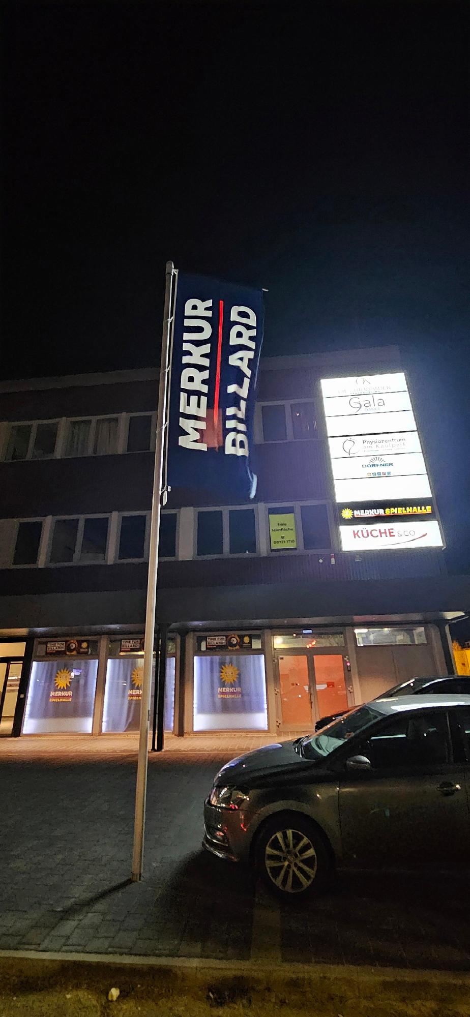 Bild 11 MERKUR SPIELHALLE Neutraubling in Neutraubling