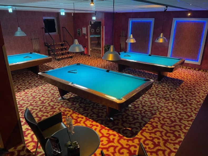 Bild 3 MERKUR SPIELHALLE Rheydt in Rheydt