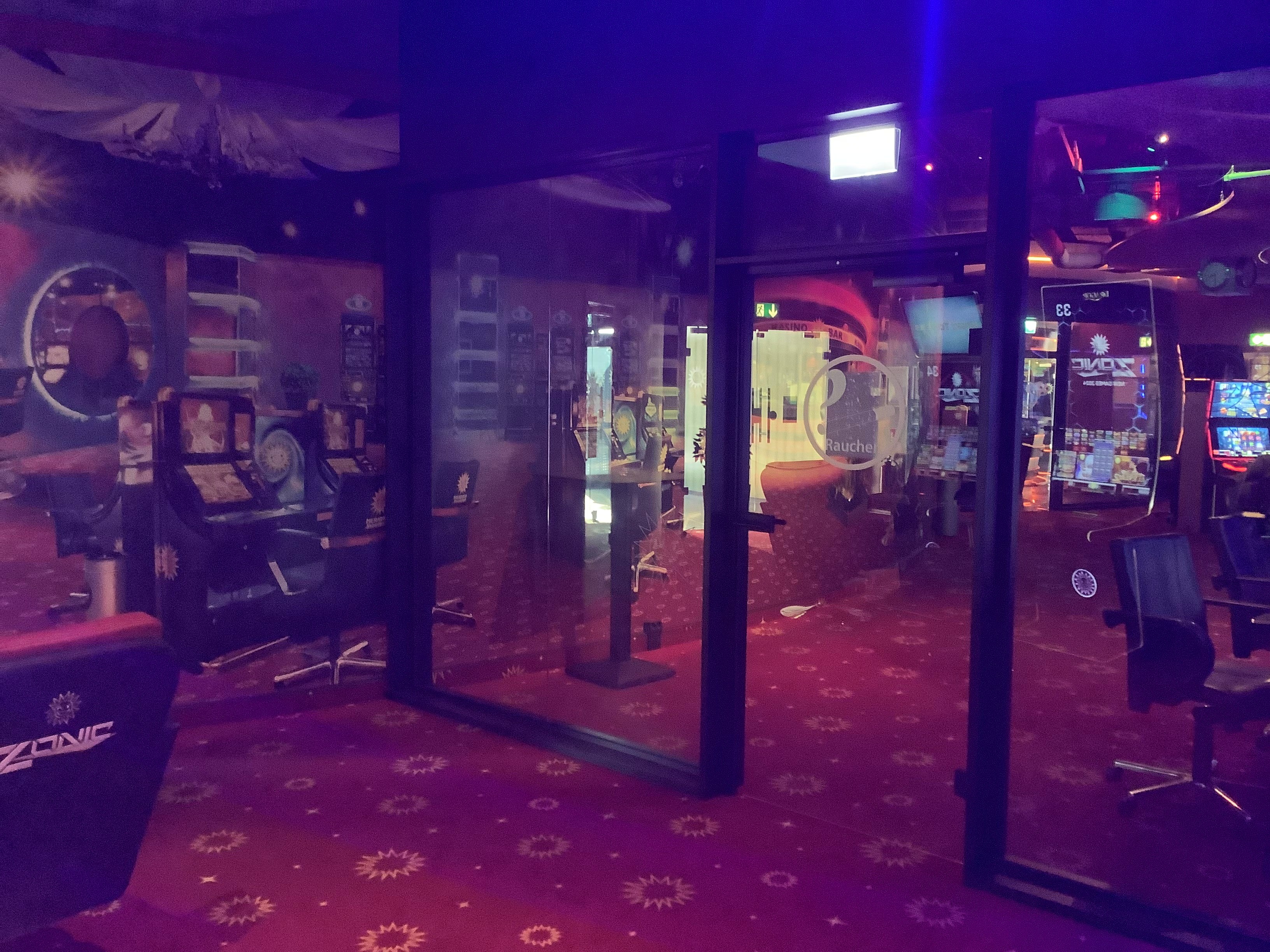 Bild 8 MERKUR SPIELHALLE Offenburg in Offenburg