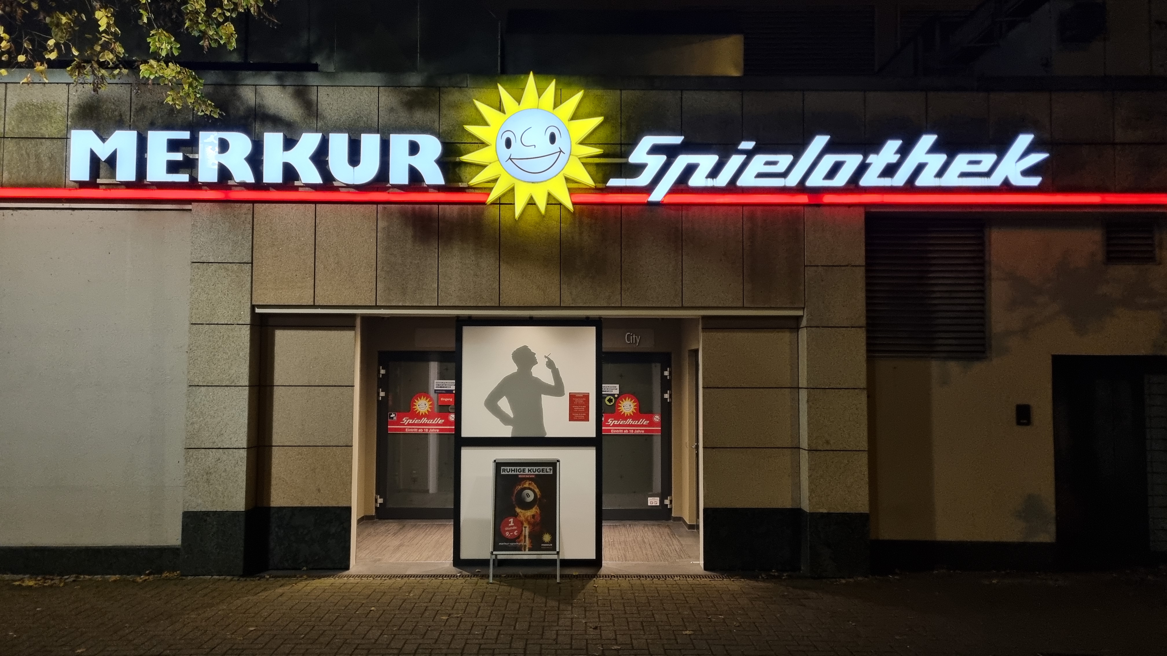 MERKUR SPIELHALLE Mülheim a. d. Ruhr, Hans-Böckler-Platz 15 in Mülheim an der Ruhr