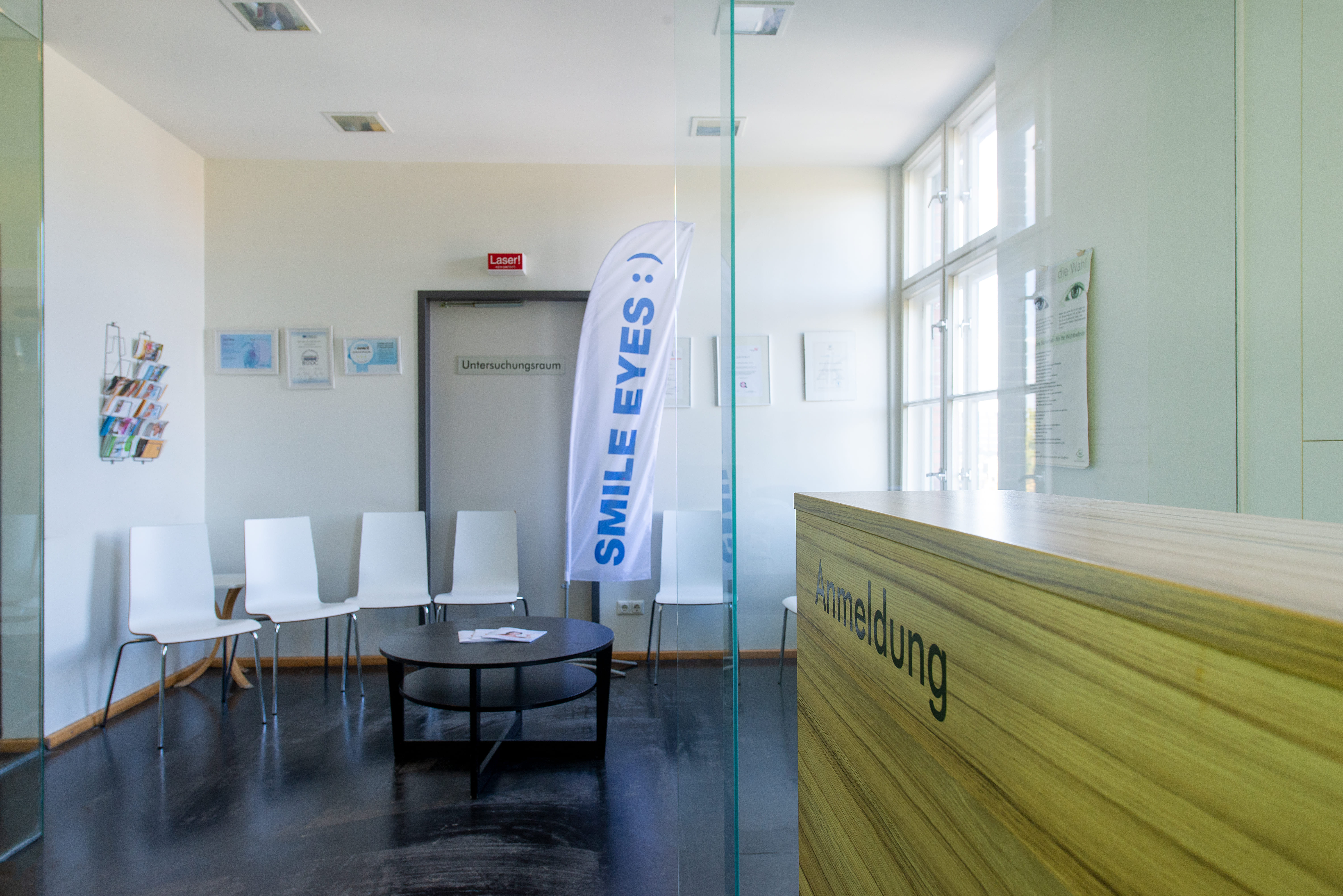 Bild 15 Smile Eyes Augenmedizin + Augenlasern Berlin-Tegel in Berlin
