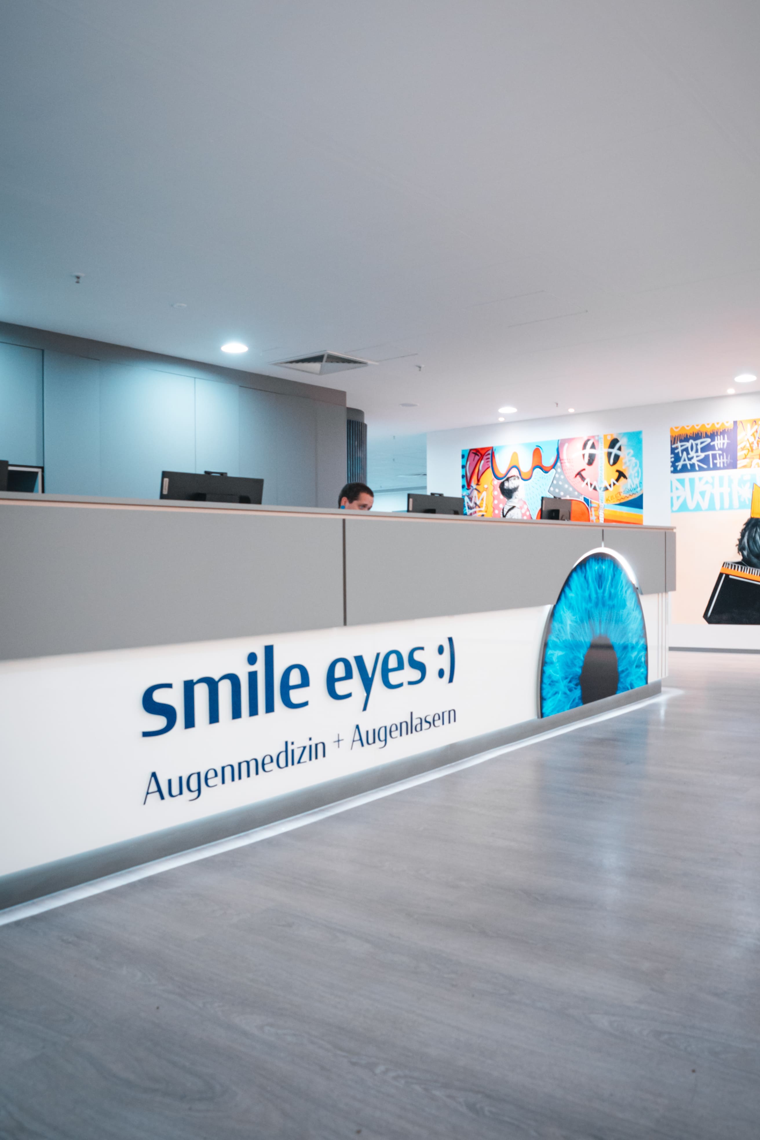 Bild 8 Smile Eyes Augenmedizin + Augenlasern Berlin-Tegel in Berlin