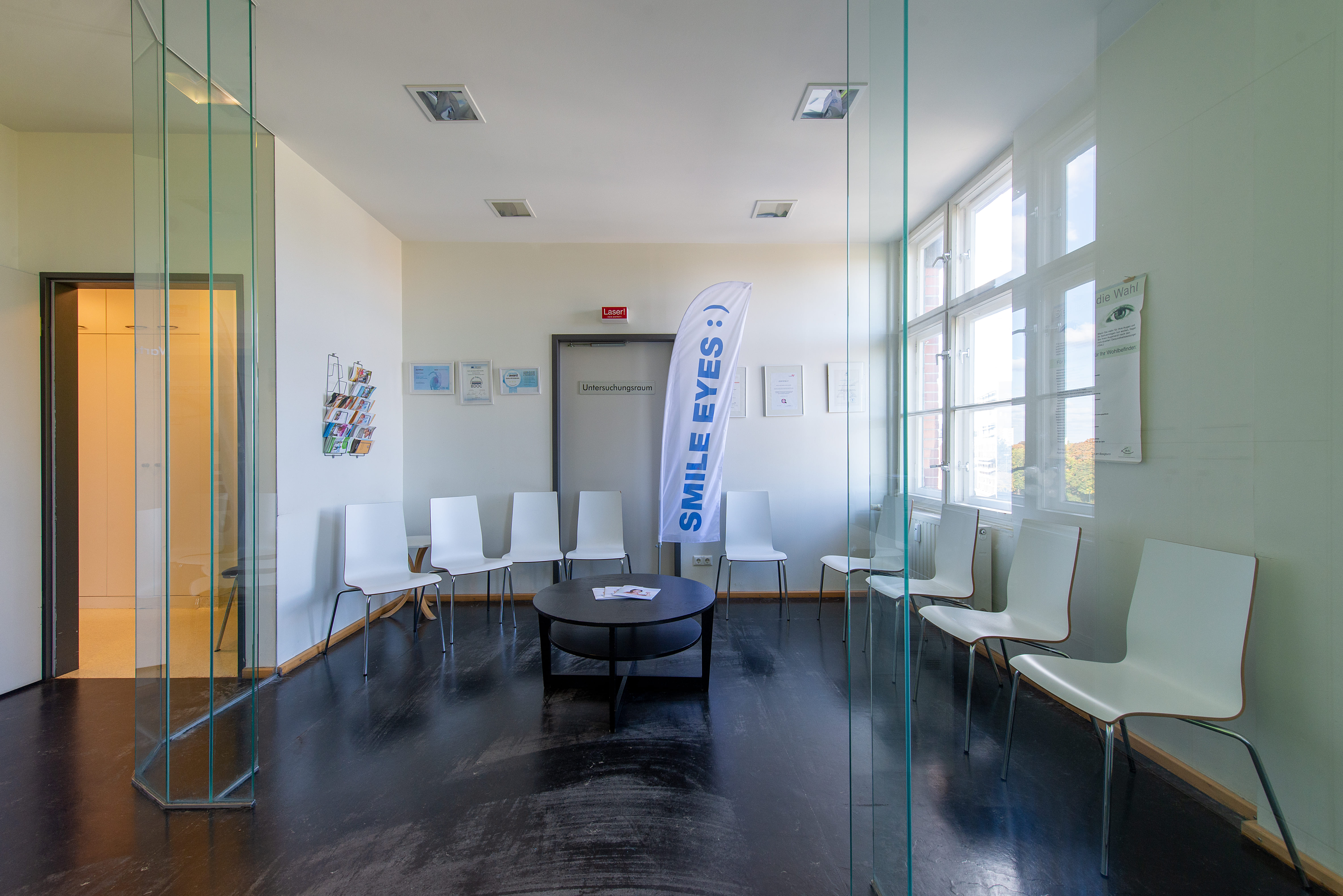 Bild 14 Smile Eyes Augenmedizin + Augenlasern Berlin-Tegel in Berlin
